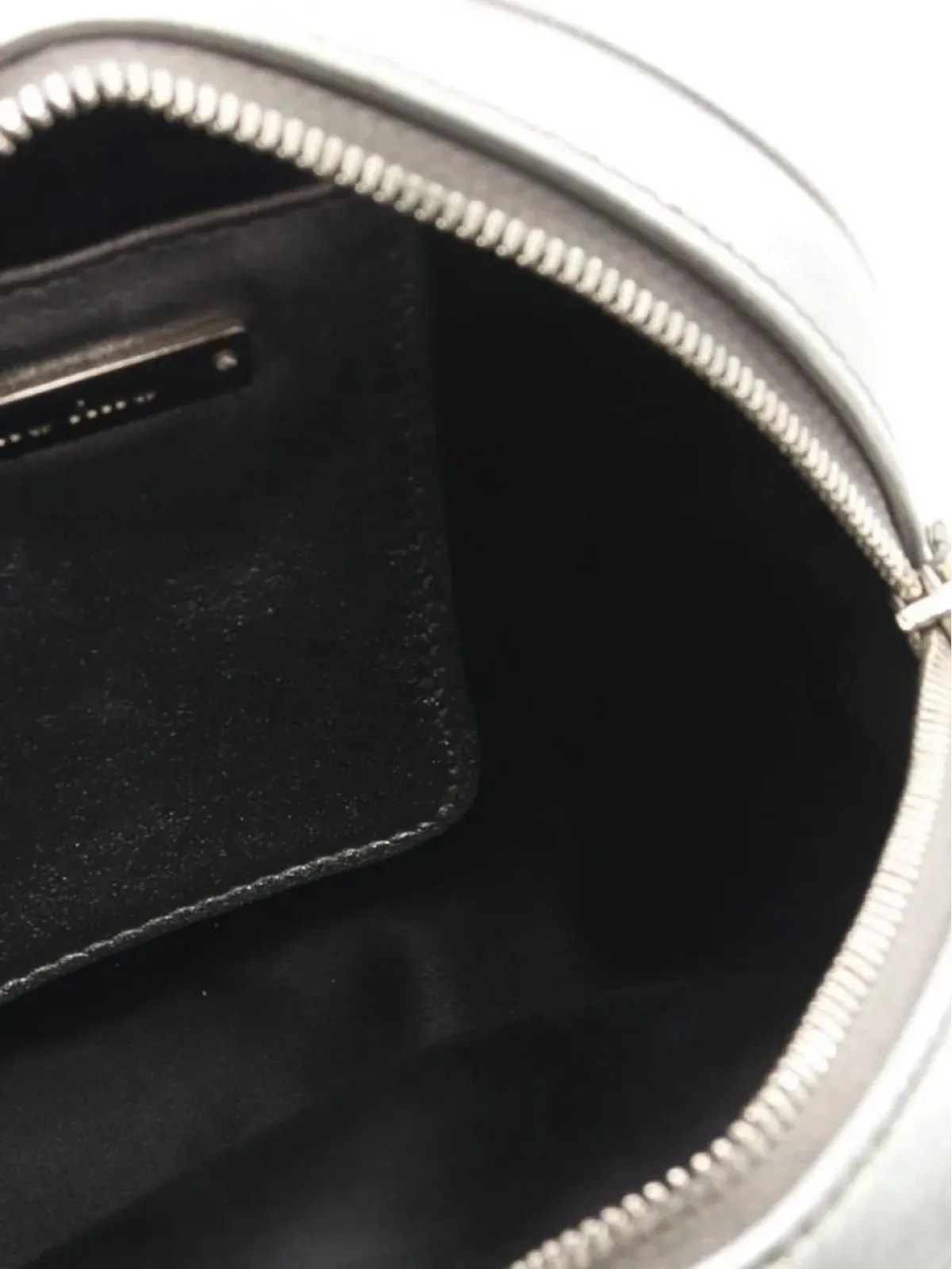 Miu Miu Pre-Owned ショルダーバッグ（マテレッセ風） - 画像5