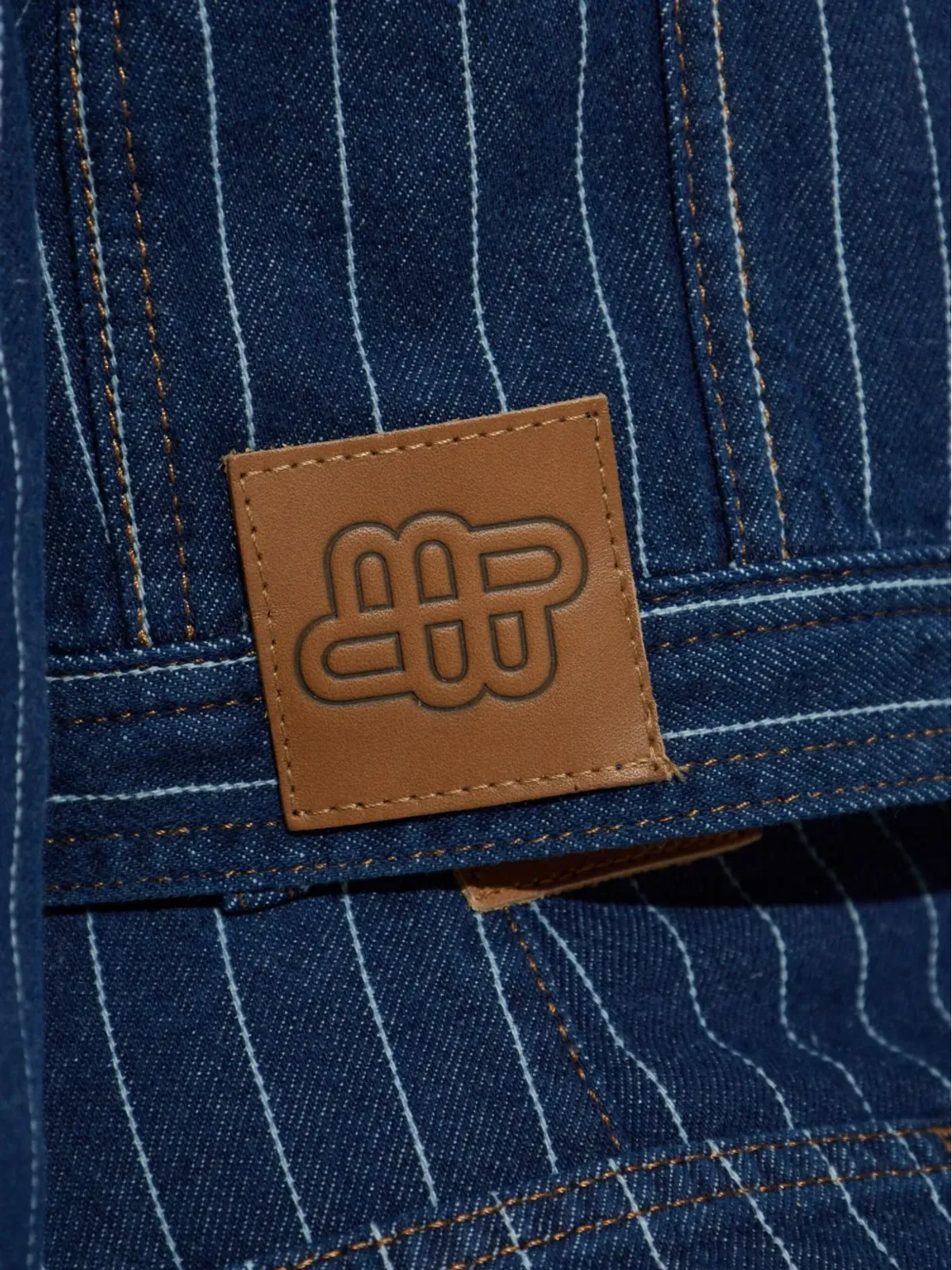MUNTHE リンディ ピンストライプ クロップドジャケット - 画像5