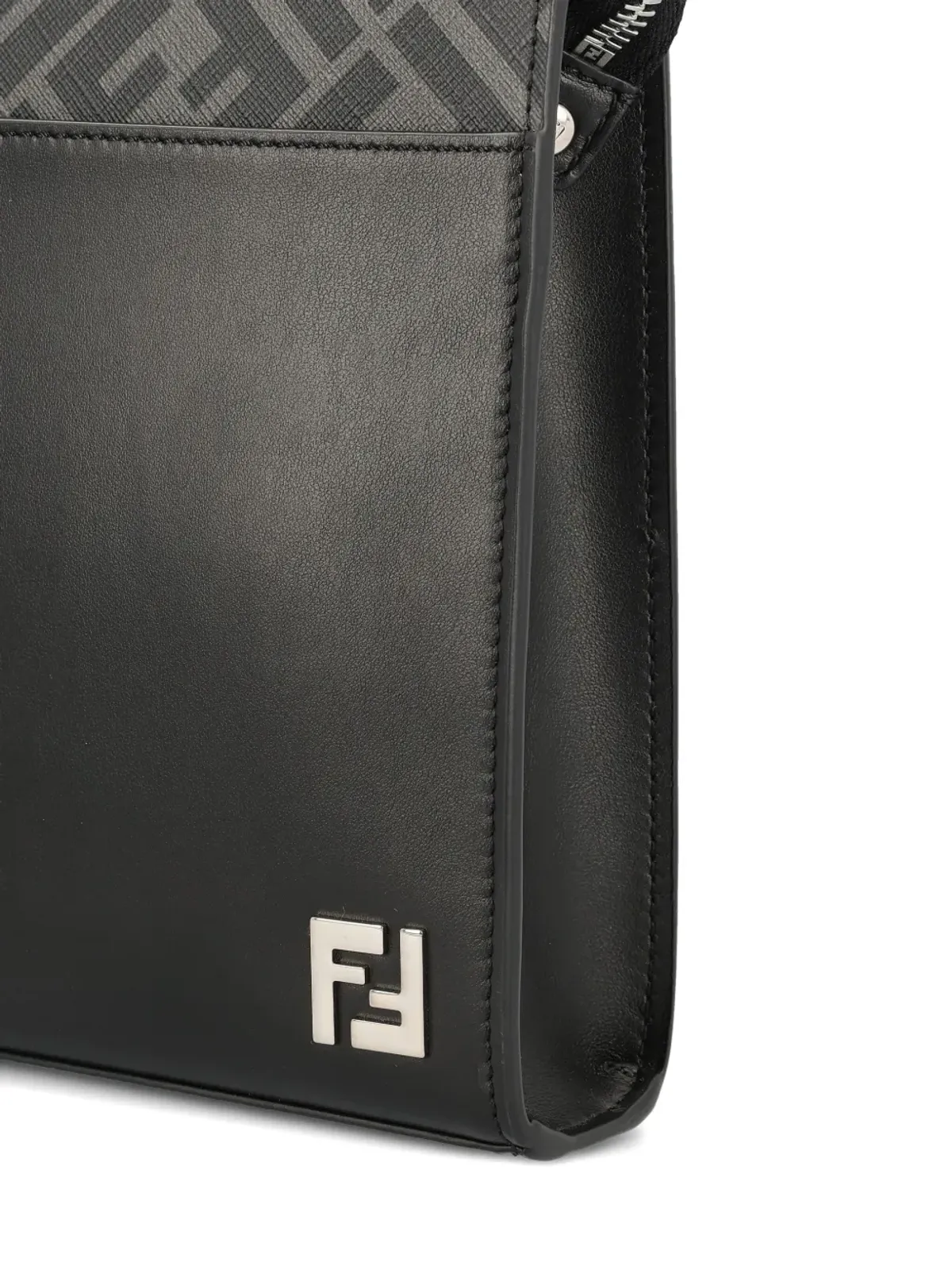 FENDI FFモチーフレザー クラッチ - 画像4
