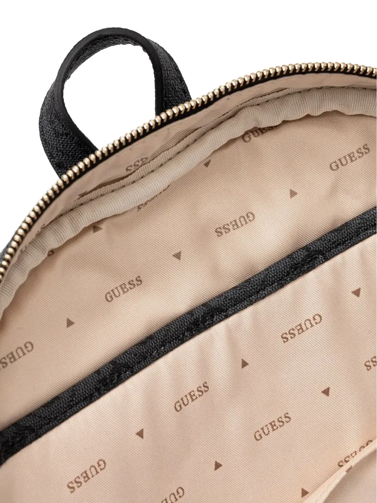 GUESS USA モノグラム柄ジップポケットバックパック ブラック - 画像5