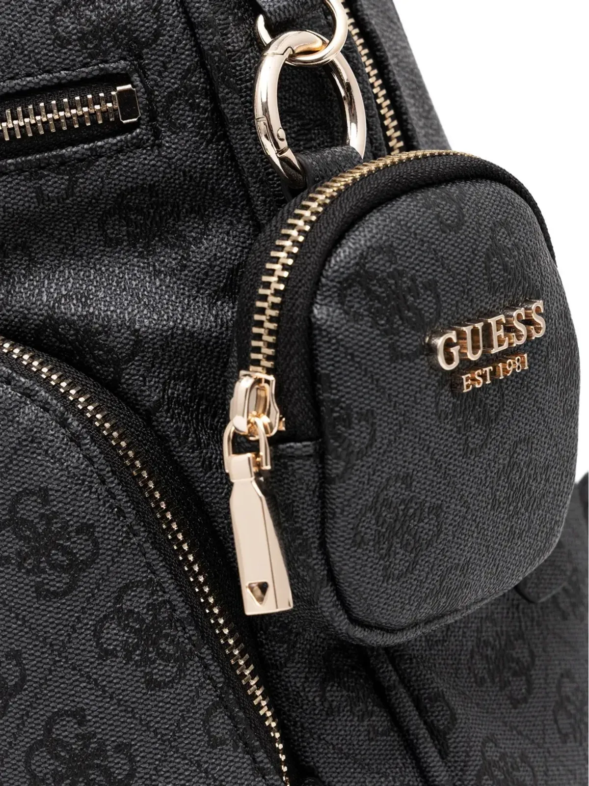 GUESS USA モノグラム柄ジップポケットバックパック ブラック - 画像4