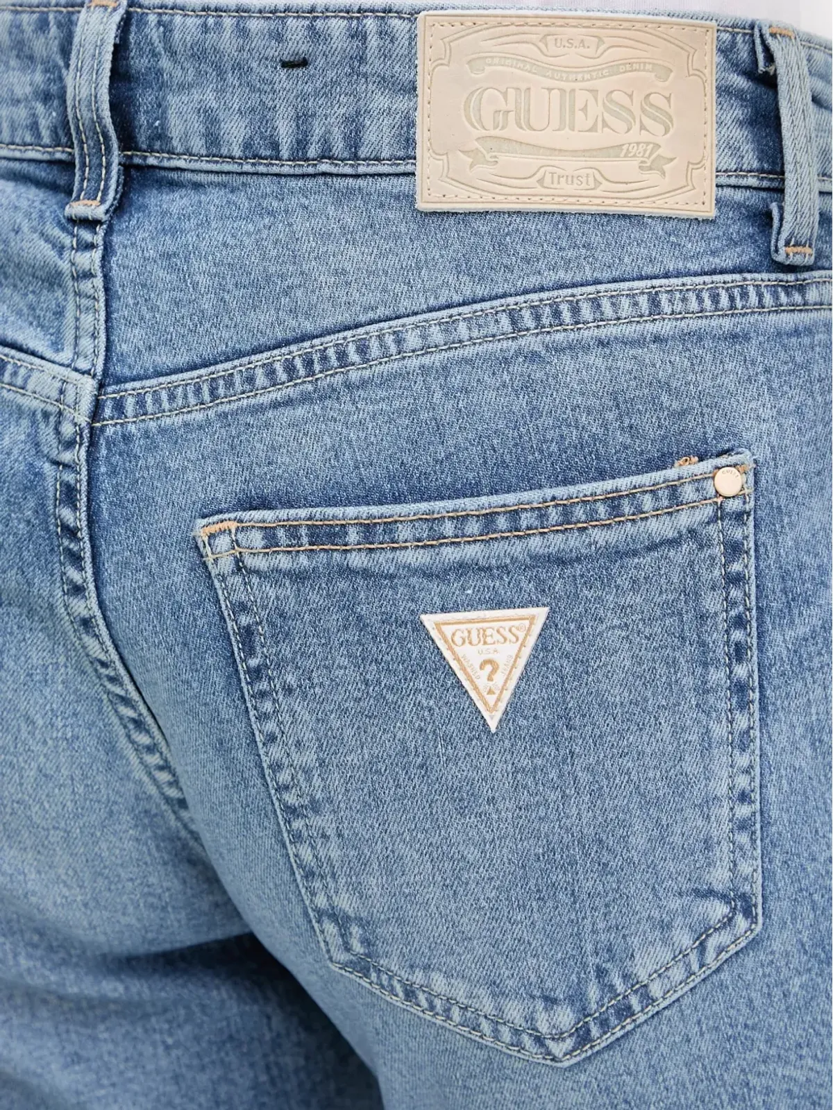 GUESS USA 三角ロゴ・ストレートジーンズ - 画像4