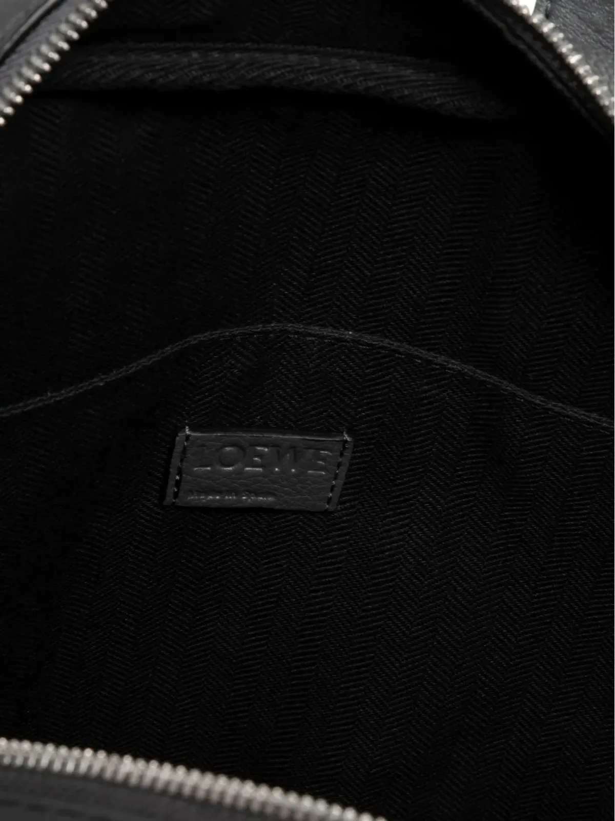 LOEWE ミリタリーカーフレザー バックパック - ブラック - 画像3