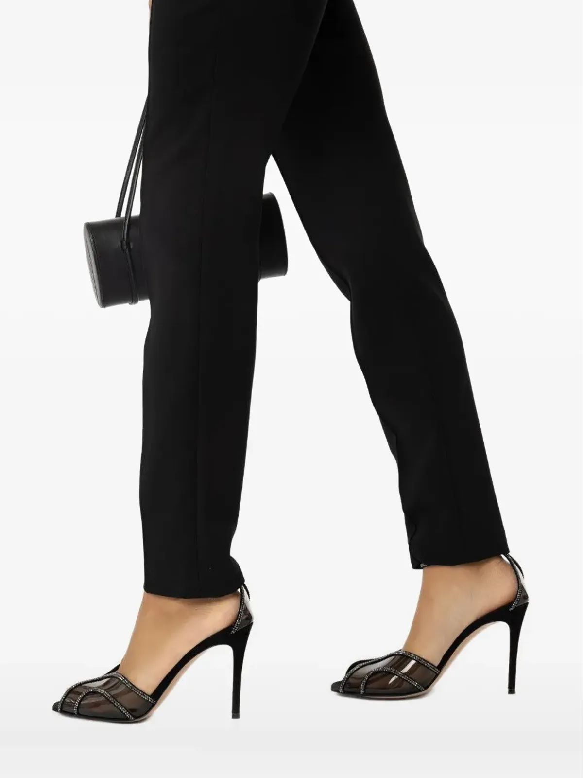 Gianvito Rossi イザベル クリスタルエンブレム サンダル - 画像4