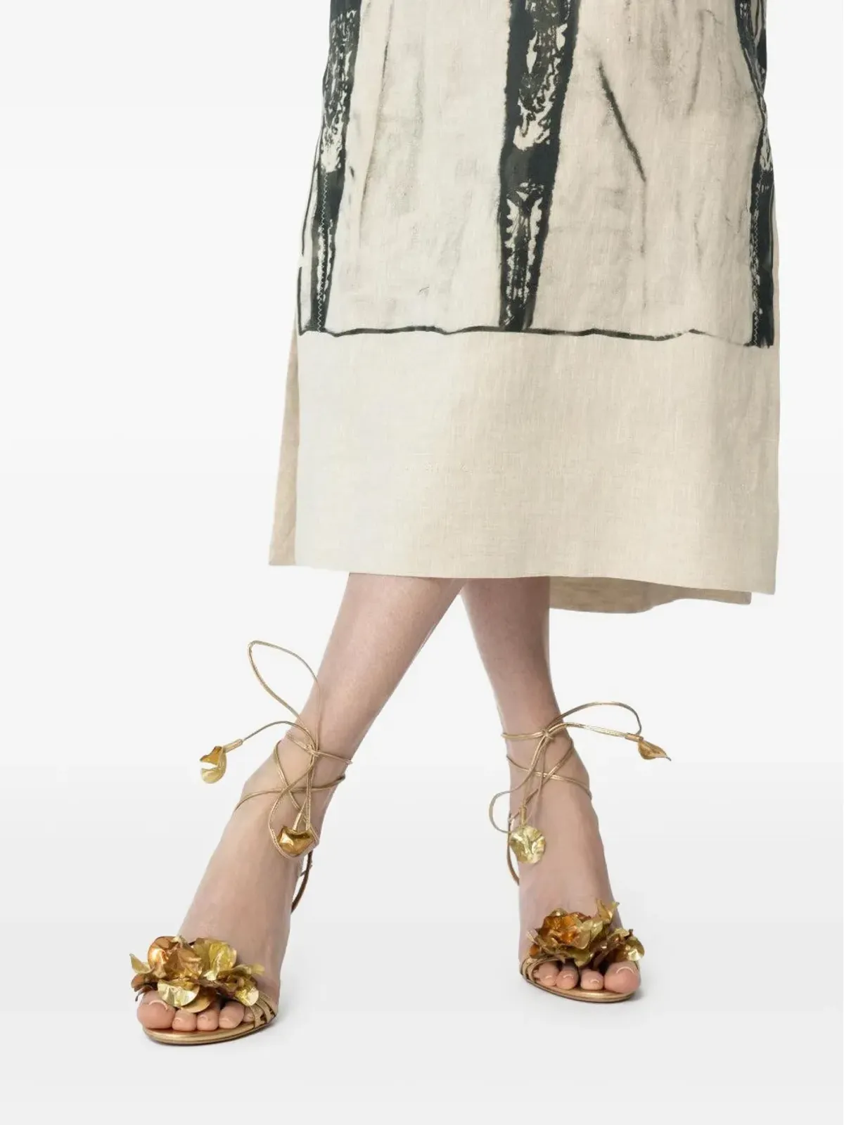 Aquazzura 夏の花モチーフ レースアップサンダル - 画像3