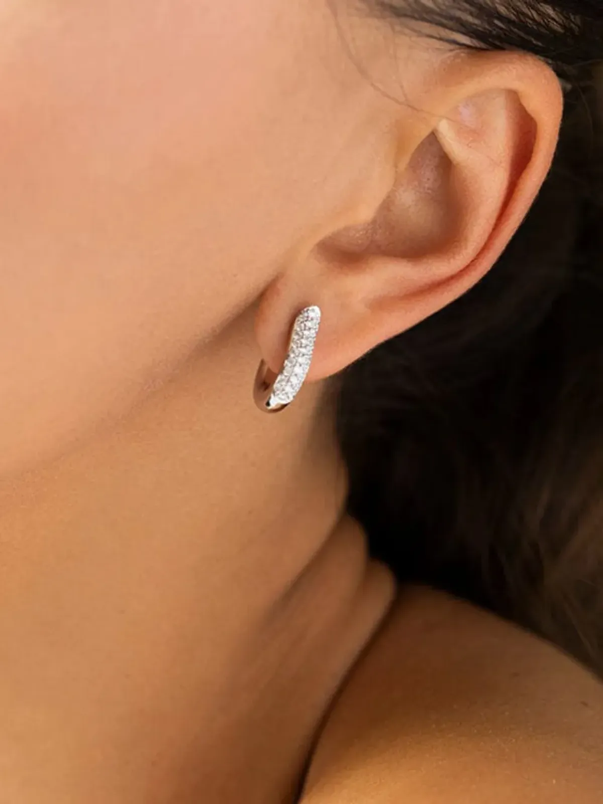 TAMARA COMOLLI 18Kホワイトゴールド ダイヤモンド ドロップフープピアス - 画像2