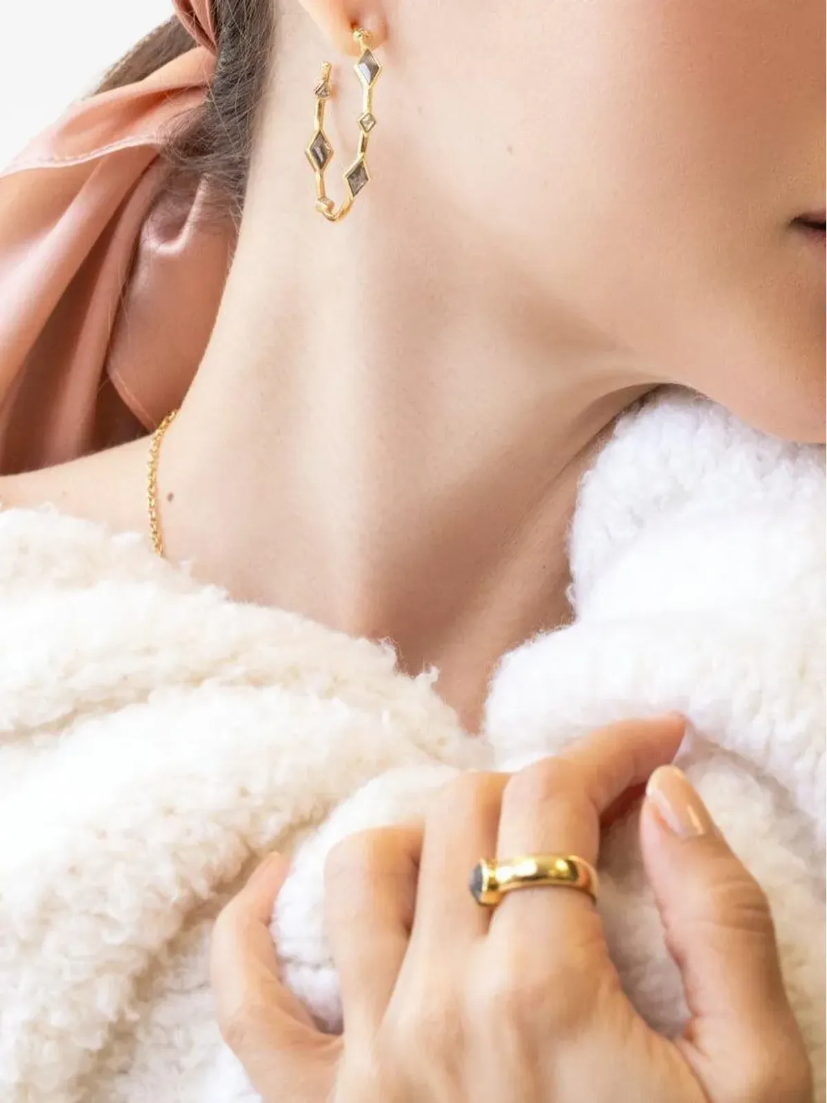 NIMO WITH LOVE ゴールド ダイヤモンド フープピアス - 画像2