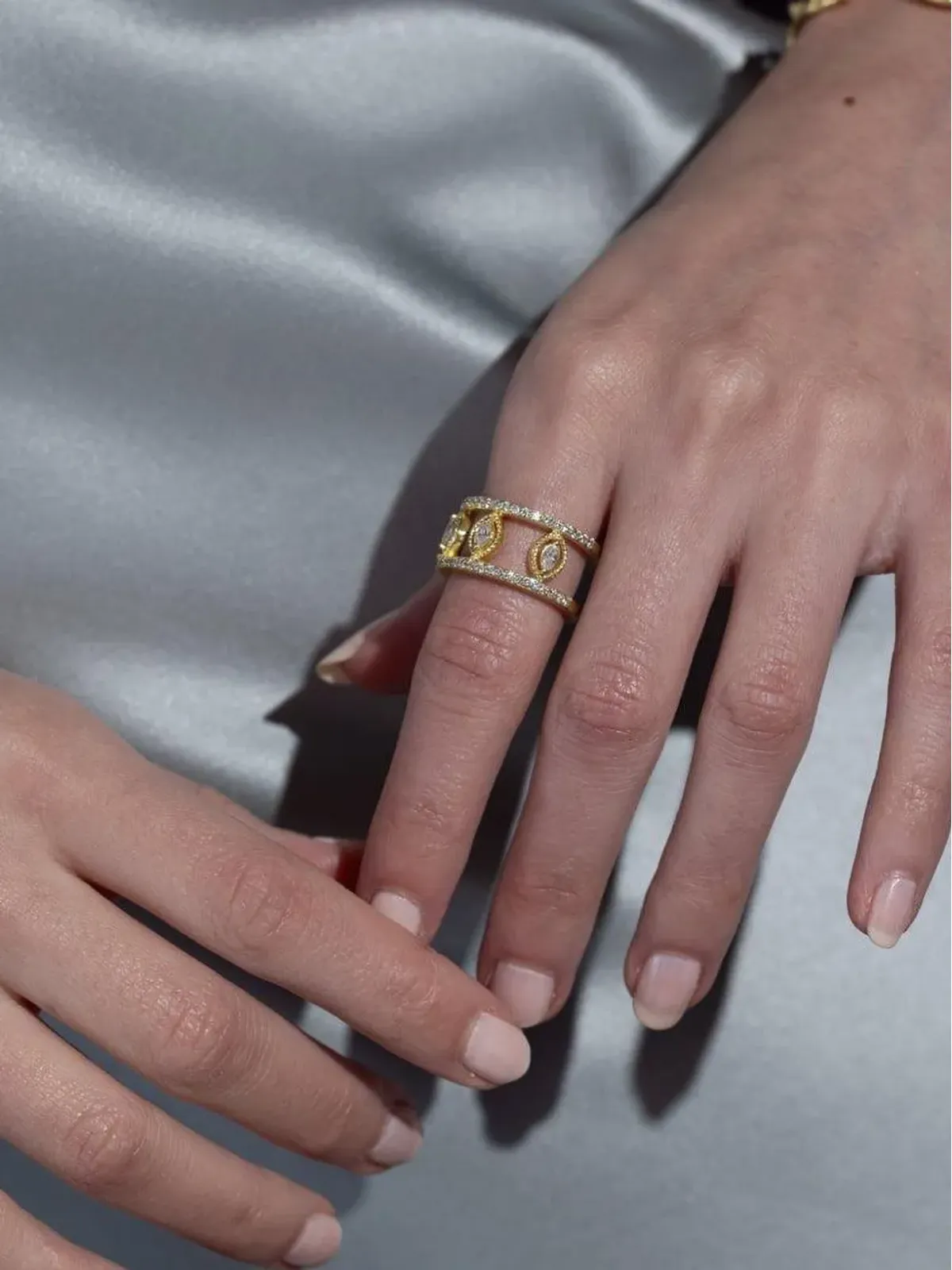 Tanya Farah 18K イエローゴールド ダイヤモンドリング - 画像3