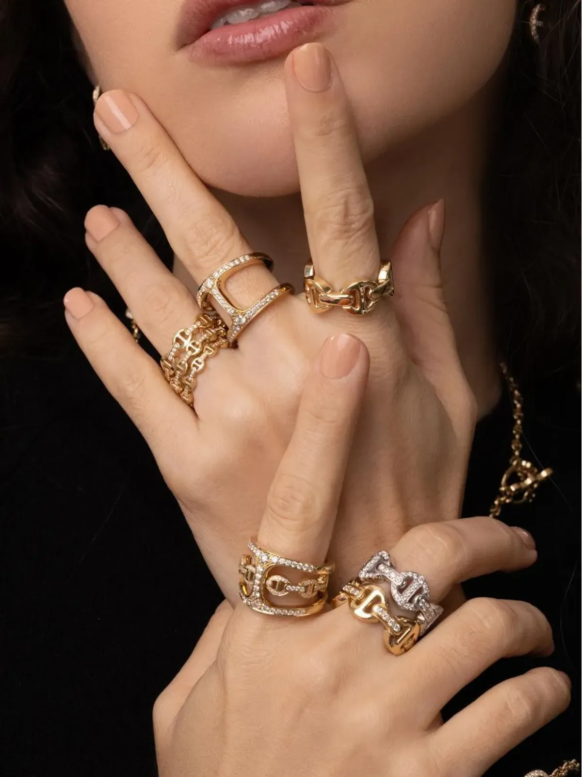 HOORSENBUHS 18K イエローゴールド ダム・ファントム ダイヤモンドリング - 画像3