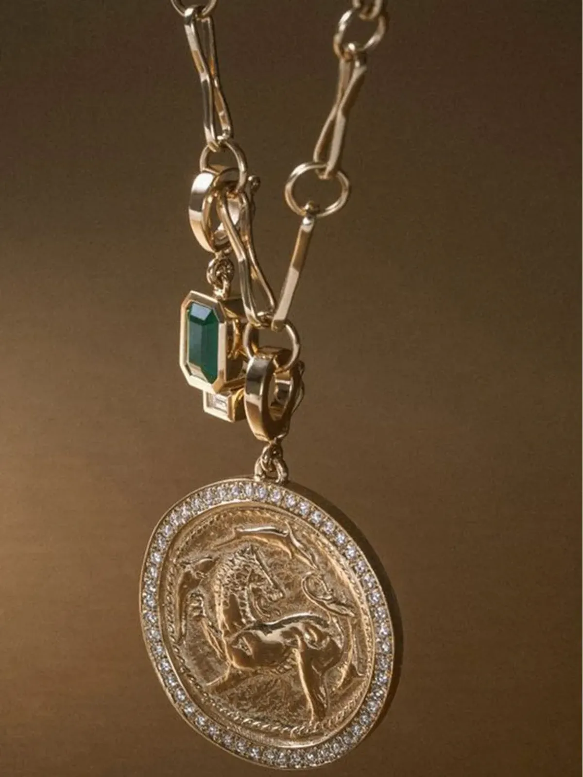 Azlee 18K イエローゴールド エメラルド＆ダイヤモンド ペンダント - 画像3