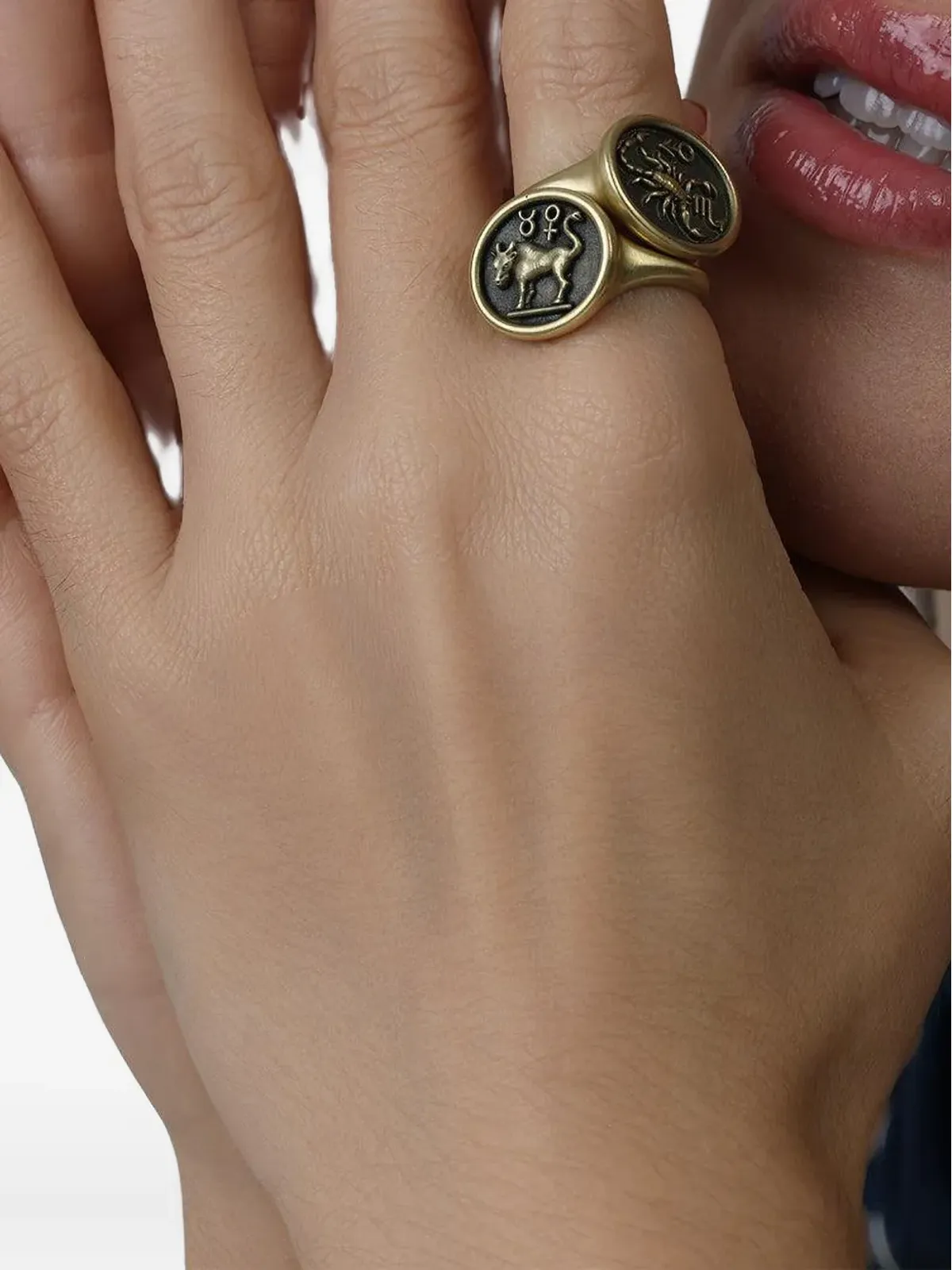 Sylva & Cie 蠍座サインリング 18K イエローゴールド - 画像5