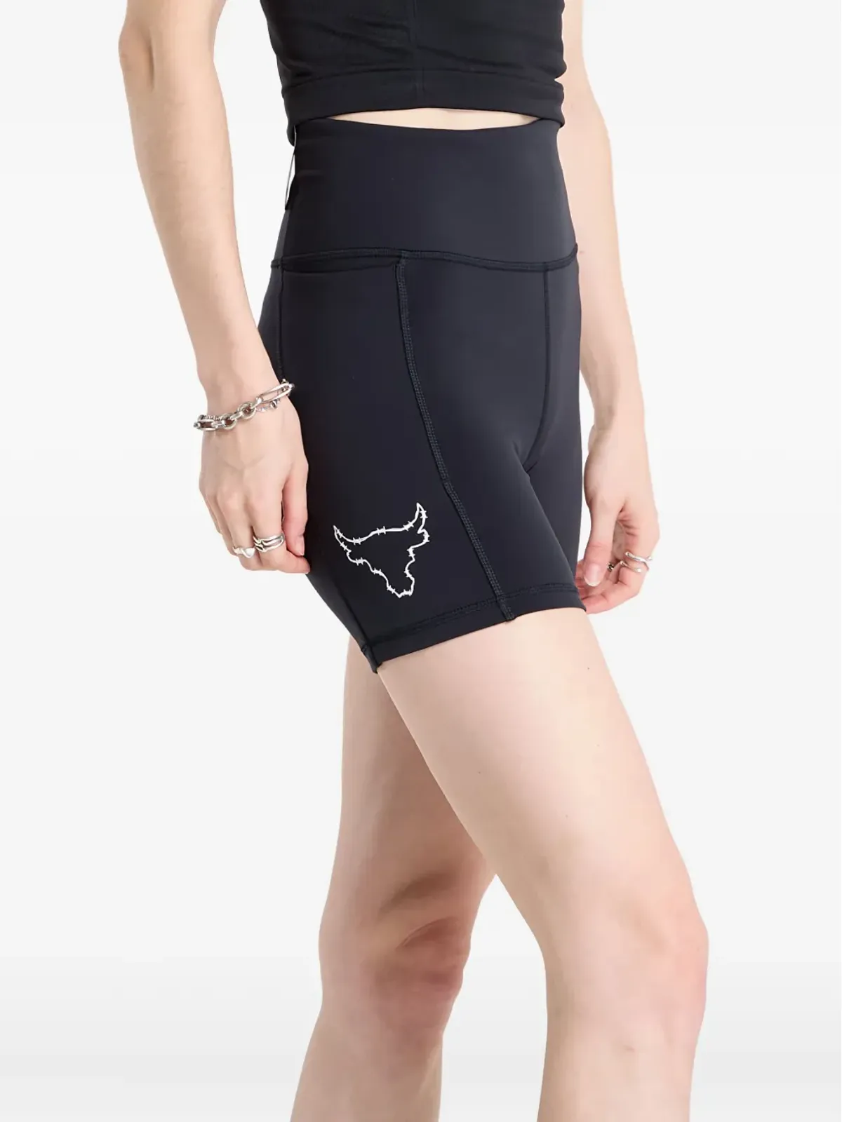 Under Armour ハイウエスト bullロゴショーツ - 画像5