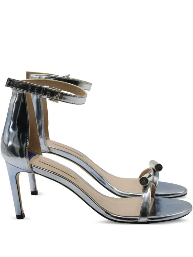 Stuart Weitzman Stuart Weitzman メタリック仕上げレザーサンダルの商品画像