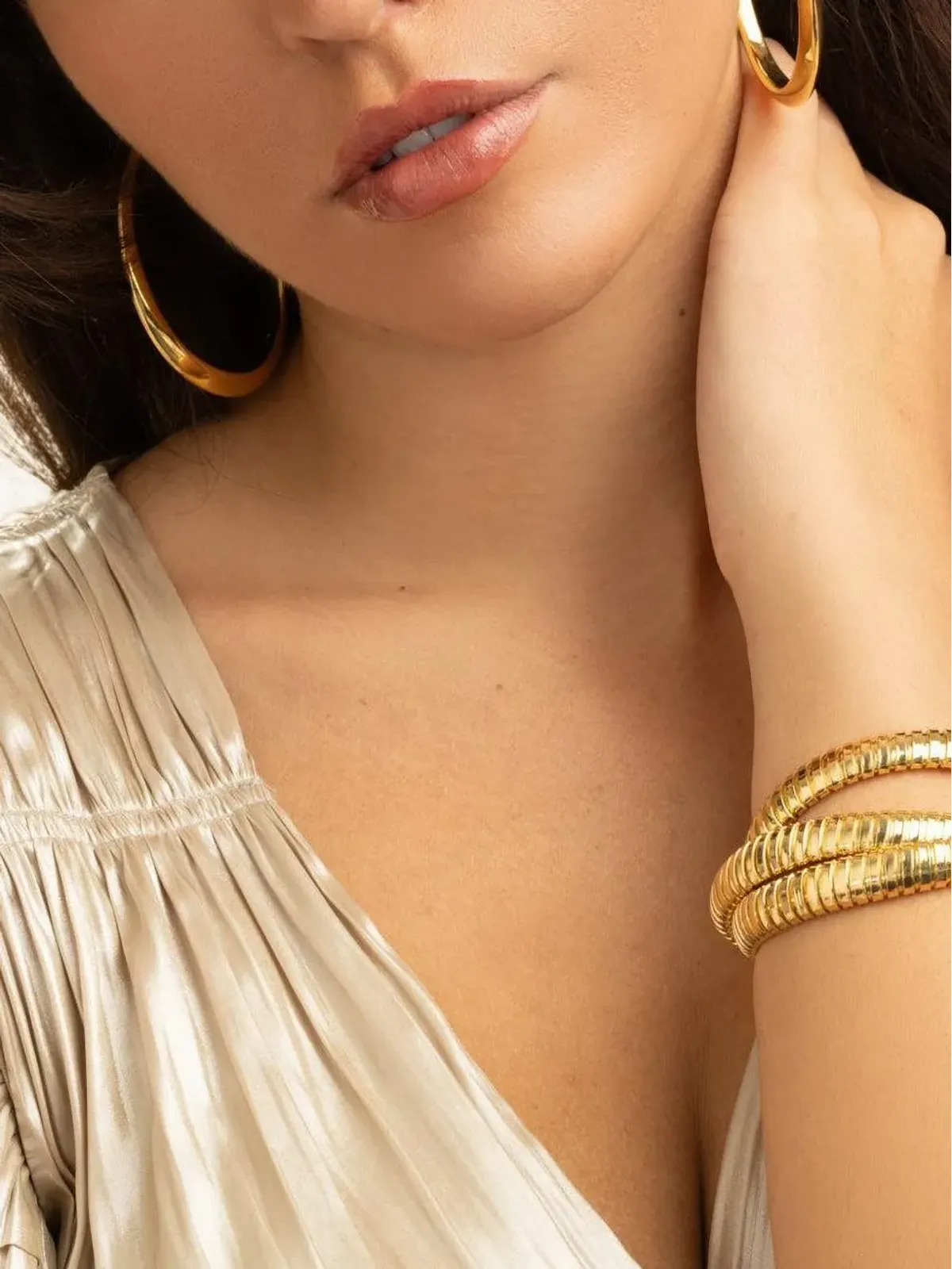Sidney Garber 18K イエローゴールド オーバルフープ ピアス - 画像3