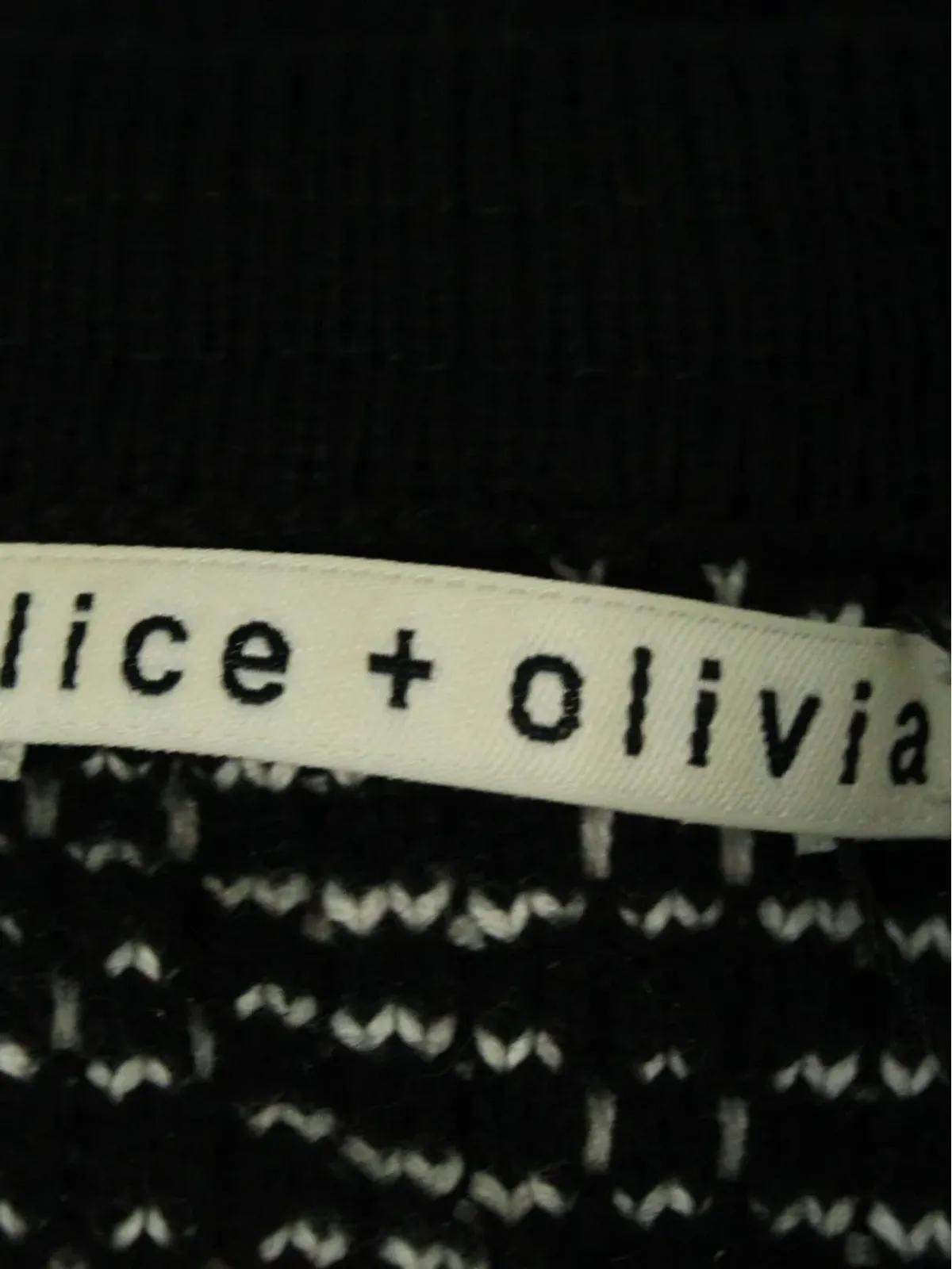 alice + olivia ツイードエンベリッシュドジャケット - 画像4