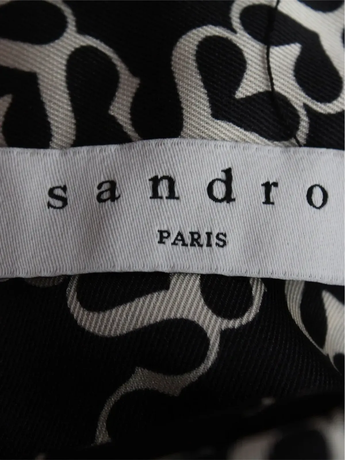 SANDRO チェーンプリントシャツ - 画像4