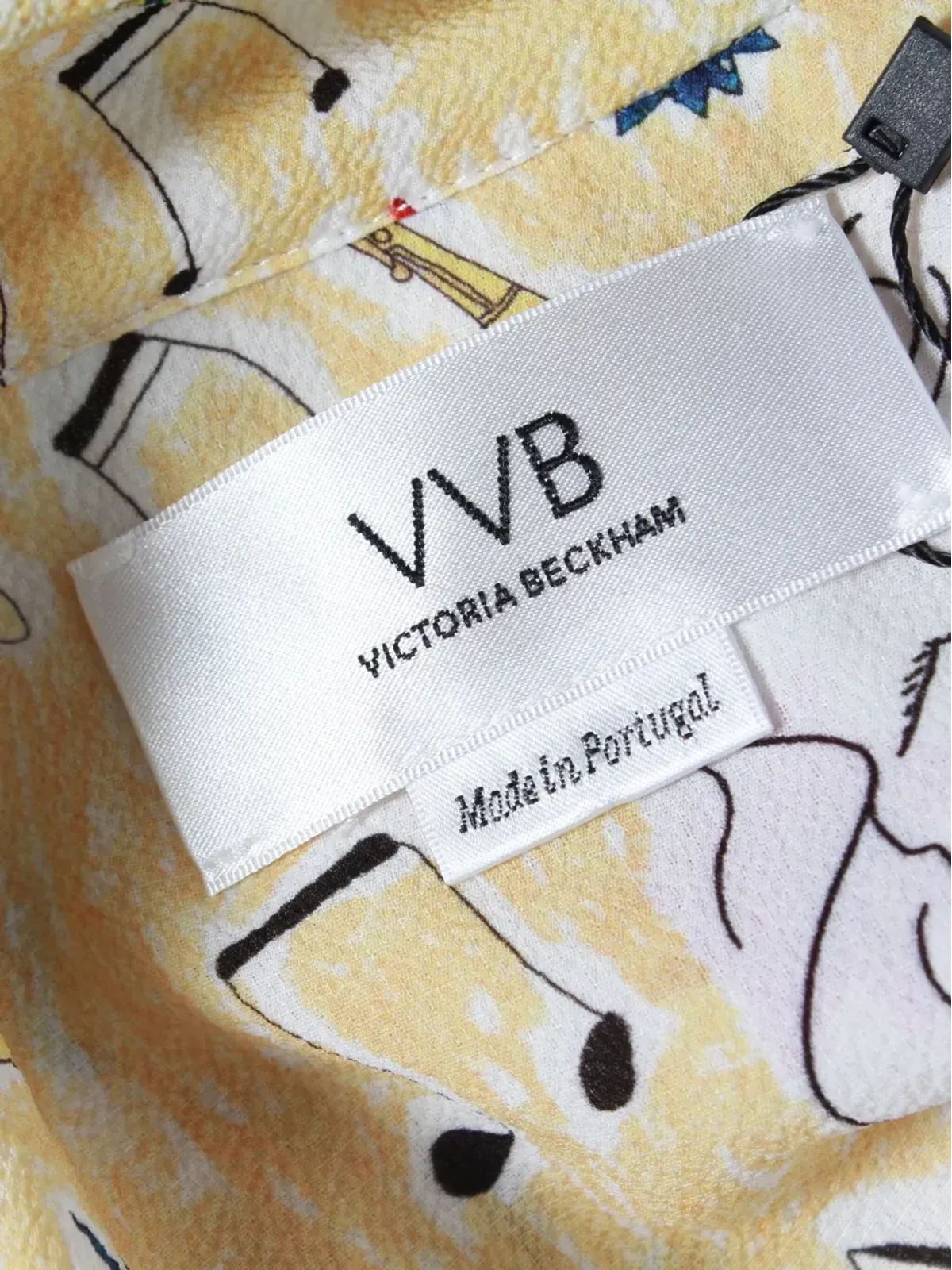 Victoria Beckham ミュージックモチーフプリントシャツ - 画像4