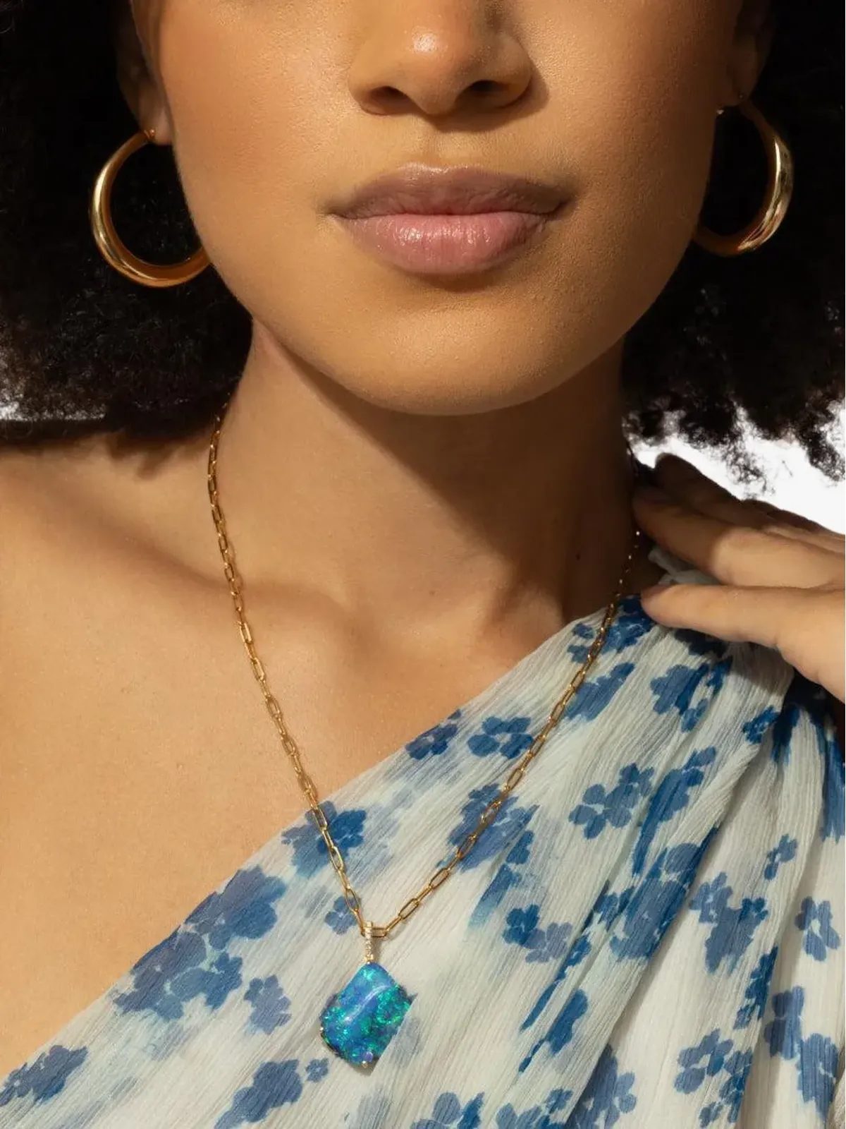 Lisa Nik 18K yellow gold round hoop earrings - 画像2