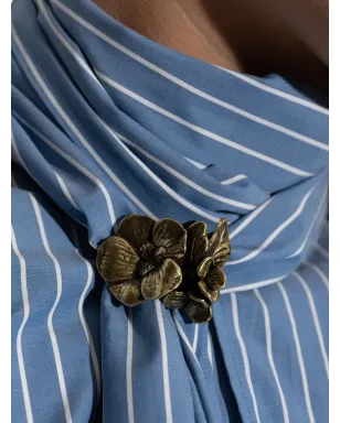 Max Mara ディスコストライプ花ブローチ付きブラウス - サムネイル5
