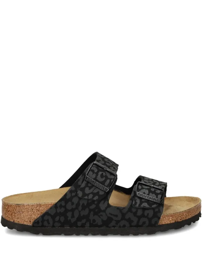 Birkenstock Birkenstock レオパード柄バックルサンダル ブラックの商品画像