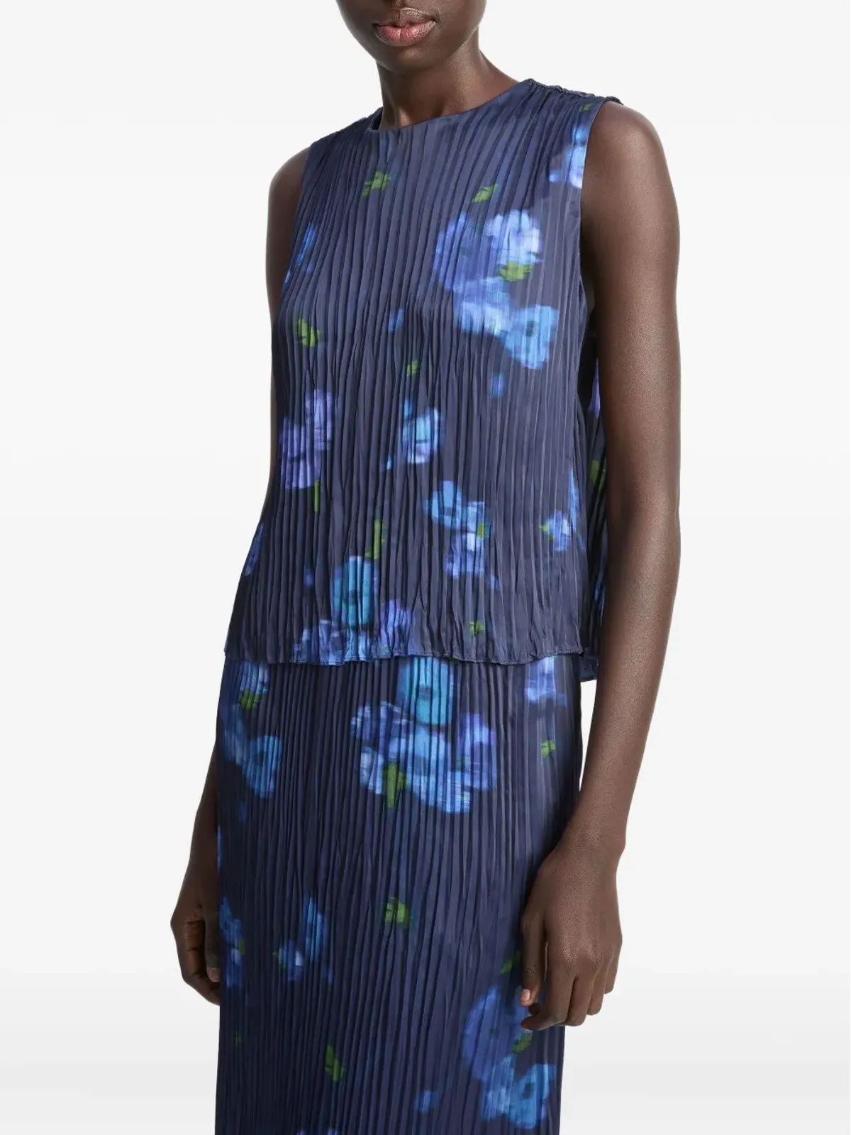 Vince pleated floral-print top - Blue - 画像3
