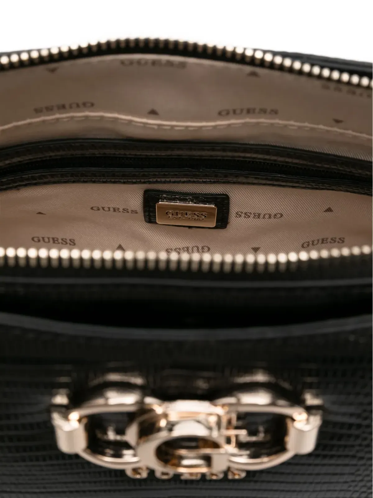 GUESS USA ロゴプレート付きスネークスキン トートバッグ - 画像4