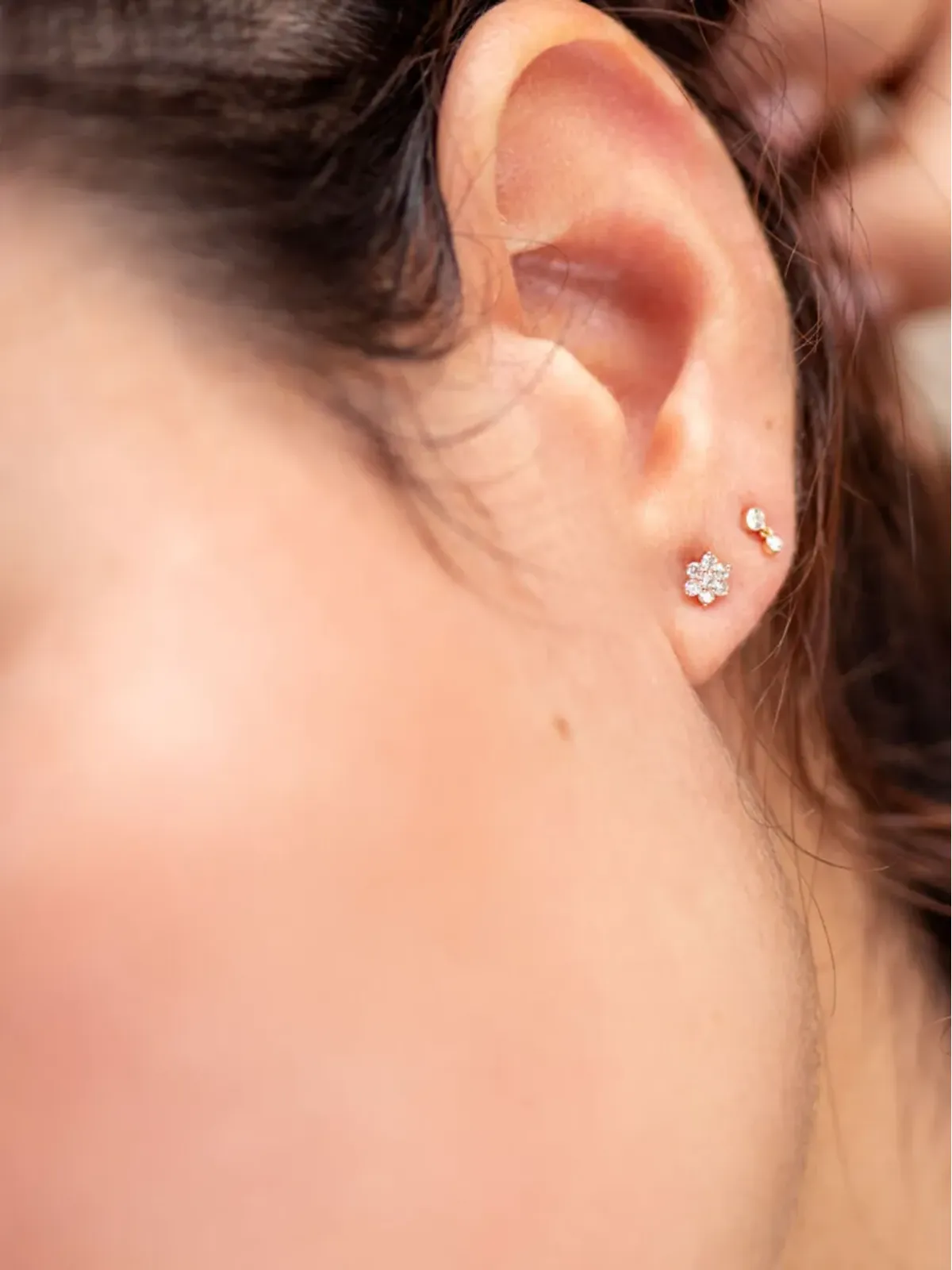 MARIA TASH 18Kローズゴールド ダイヤモンド フラワー スタッドピアス - 画像2