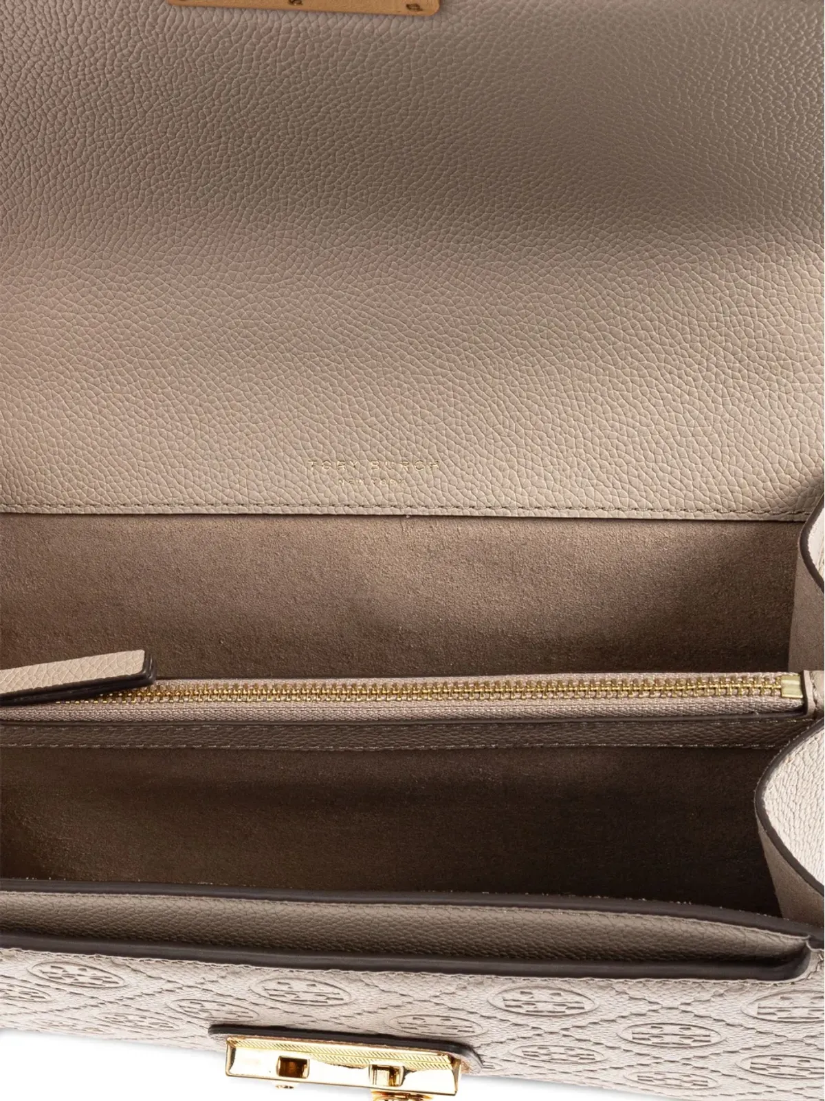 Tory Burch エンボスロゴ フラップバッグ - 画像5