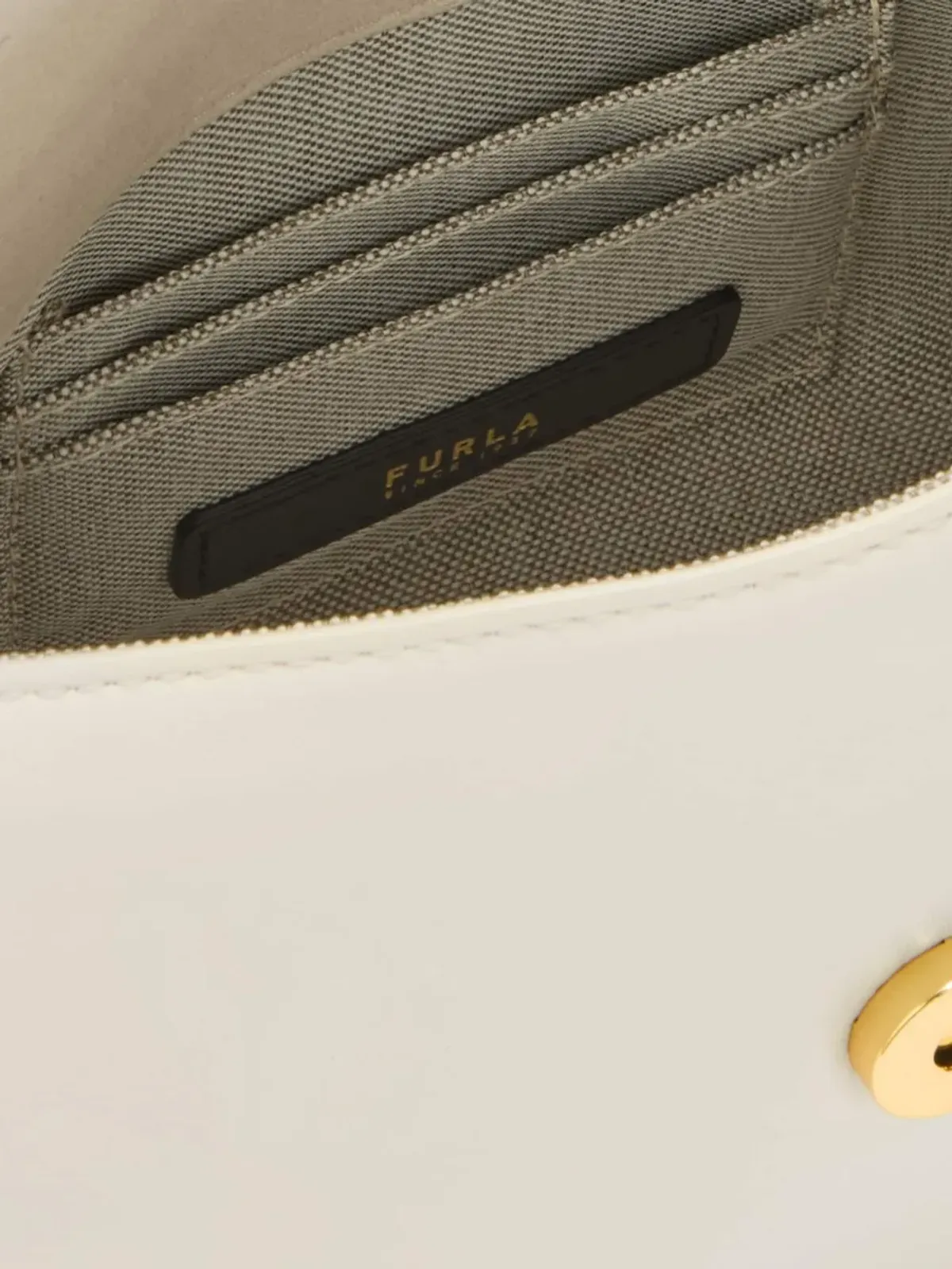 Furla マシュマロ ミニバッグ - 画像3