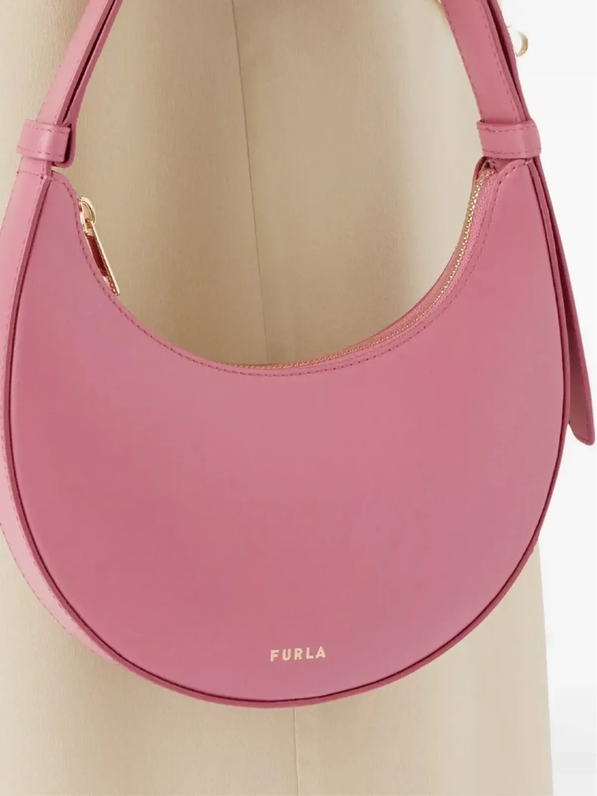 Furla クレセント トップハンドル ミニバッグ - 画像2