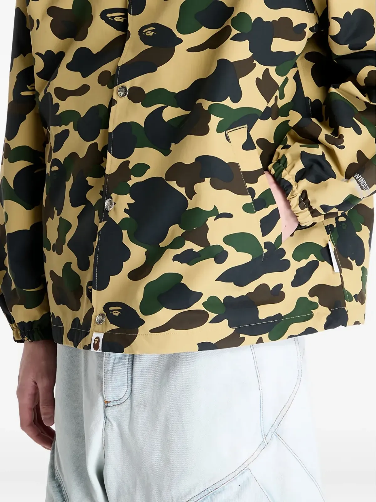 A BATHING APE® ロゴプリント カモフラージュ柄ジャケット - 画像5