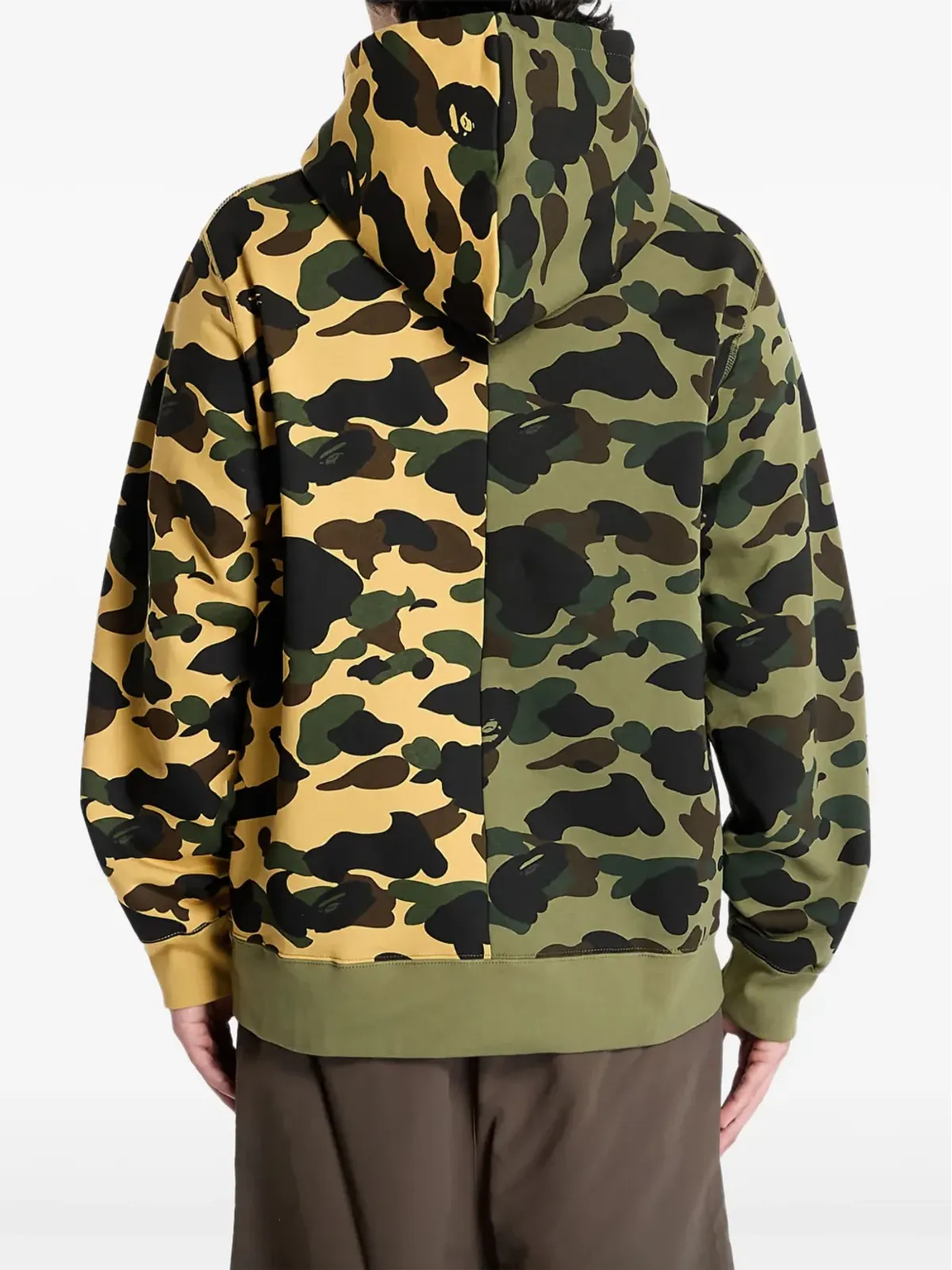 A BATHING APE カモフラージュ柄フーディ - 画像2