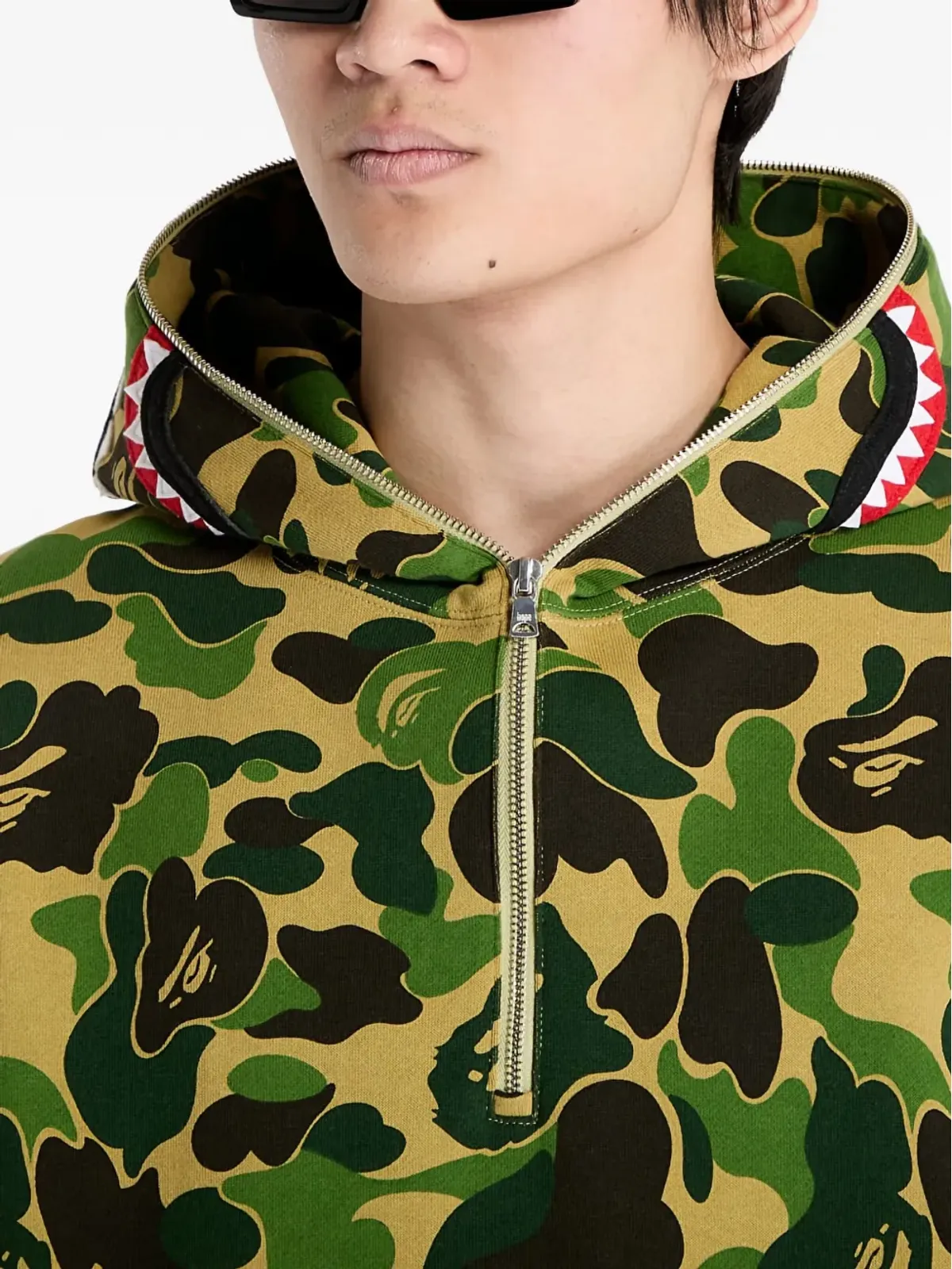 A BATHING APE® シャーク柄 イエローのハーフジップ プルオーバー - 画像5