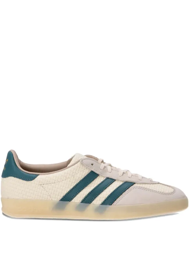adidas adidas ガゼル 三本線 テクスチャード スニーカーの商品画像