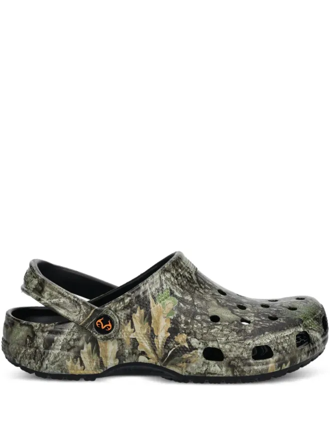 Crocs Crocs 穴あきプリントスライドサンダルの商品画像