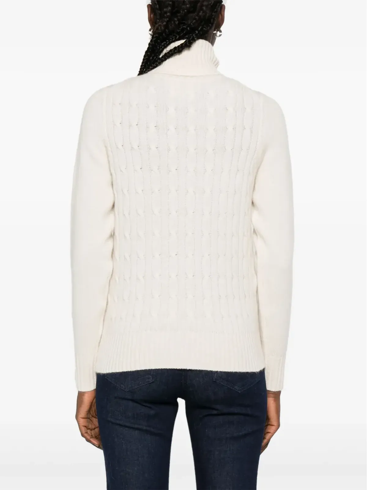 Allude ケーブルニット タートルネックセーター - 画像4