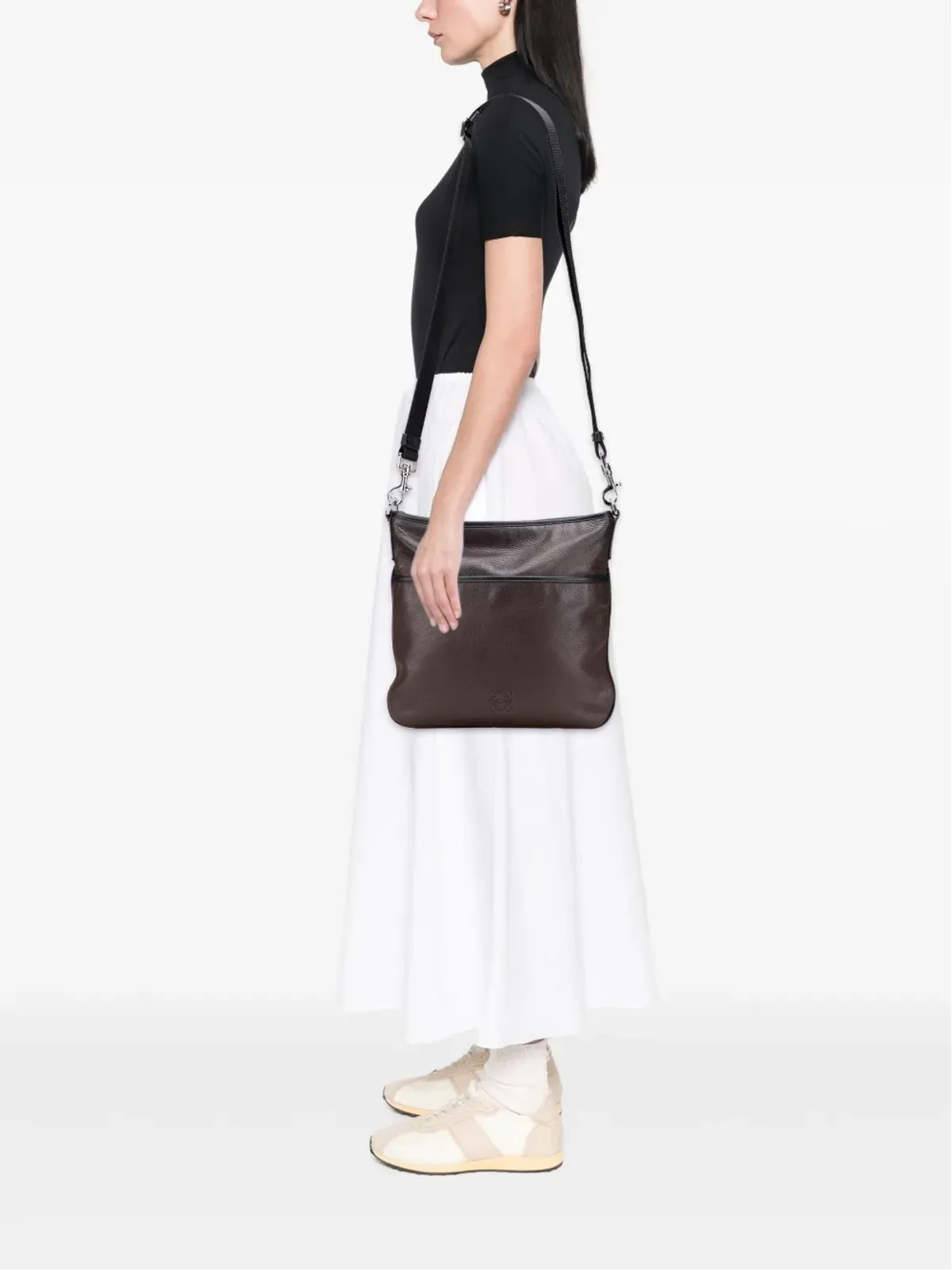 Loewe Pre-Owned ビンテージ アナグラム レザー メッセンジャーバッグ（クロスボディ） ブラウン - 画像2