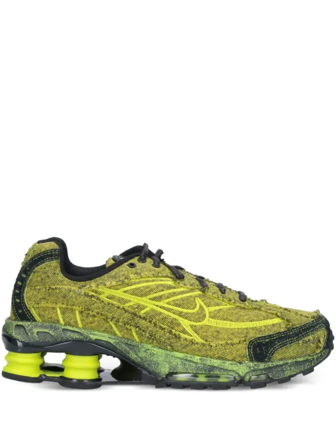 Nike Nike Shox Ride 2 ロー・トップスニーカーの商品画像