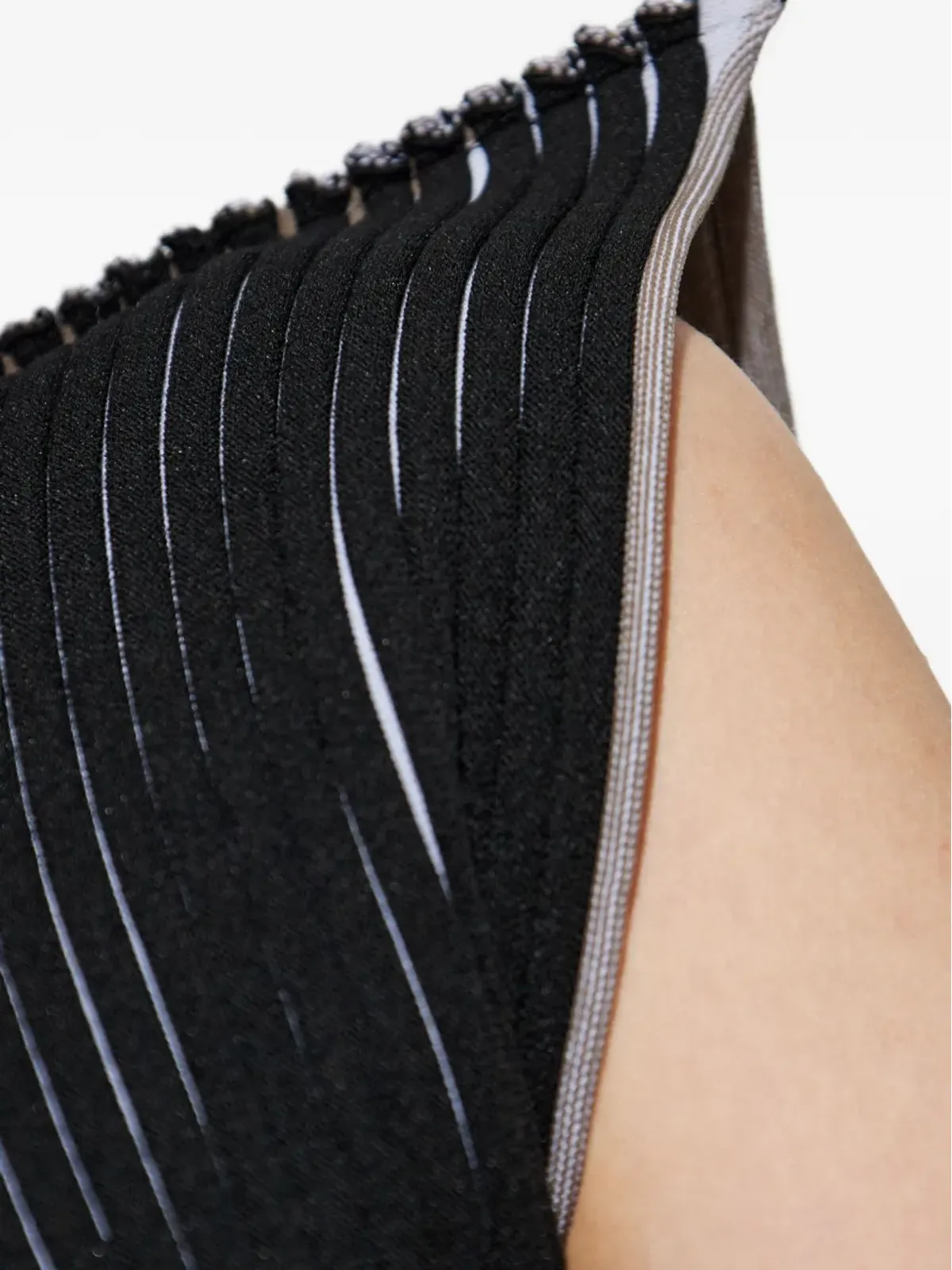 Issey Miyake ストライプ柄プリーツトップ - 画像4