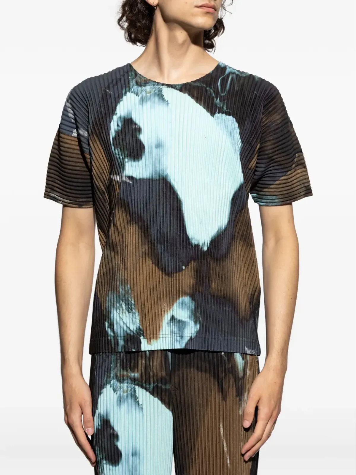 Homme Plissé Issey Miyake アブストラクトプリントTシャツ - 画像3