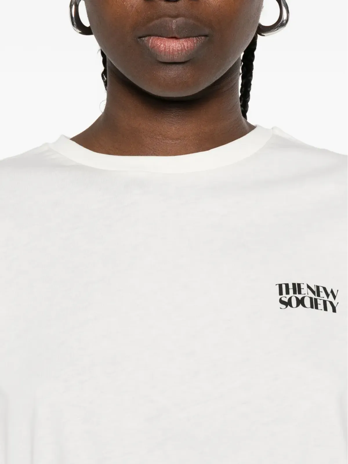 THE NEW SOCIETY ロゴ刺繍クロップTシャツ - 画像5