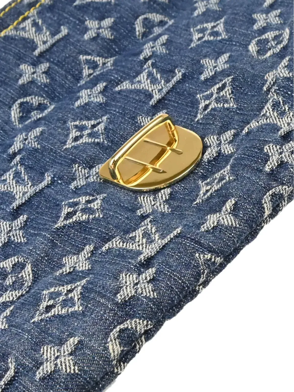 Louis Vuitton Pre-Owned 2006年 モノグラム デニム クラッチバッグ - 画像4
