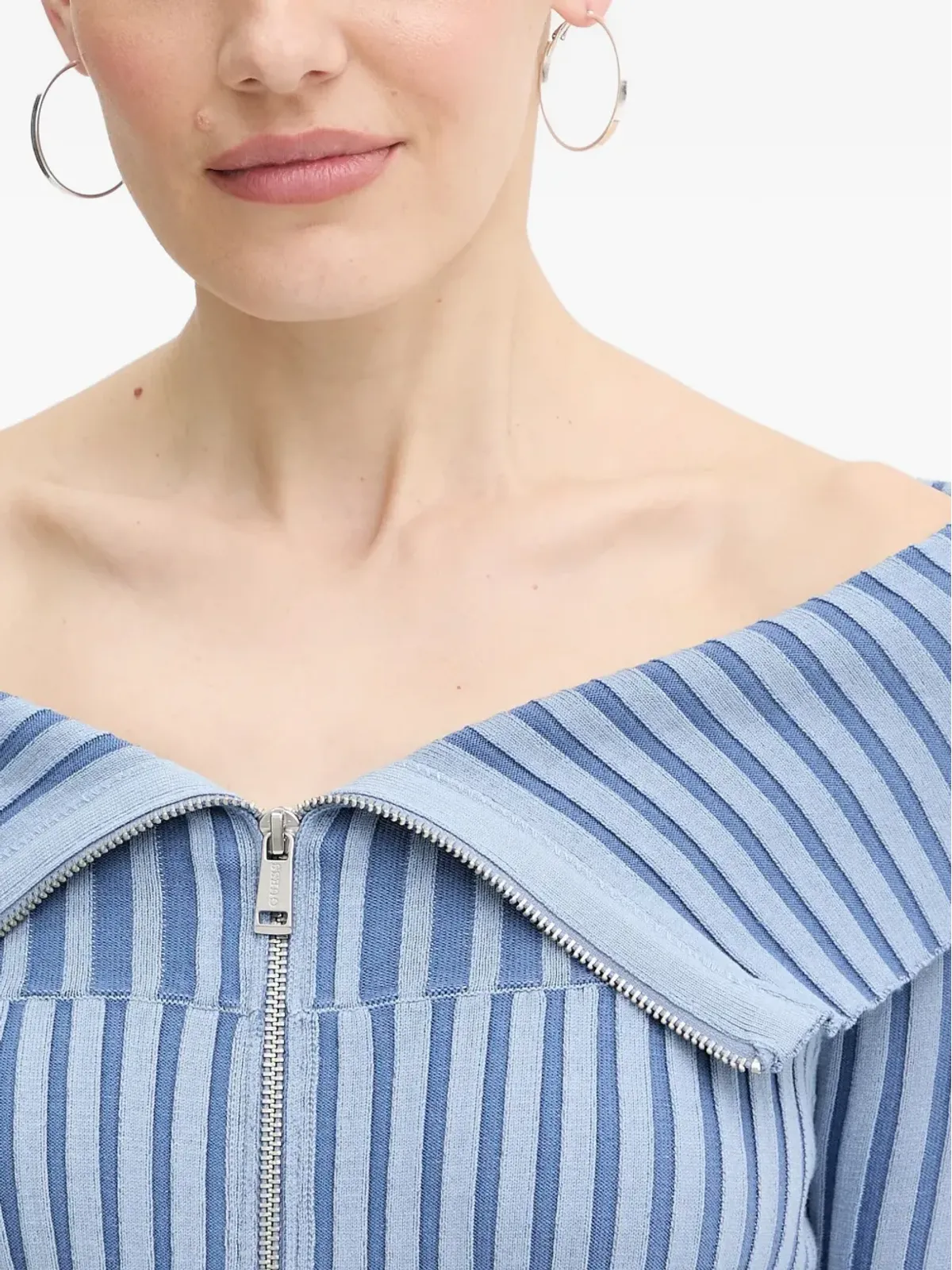 GUESS USA ストライプ柄ジップアップセーター - 画像4