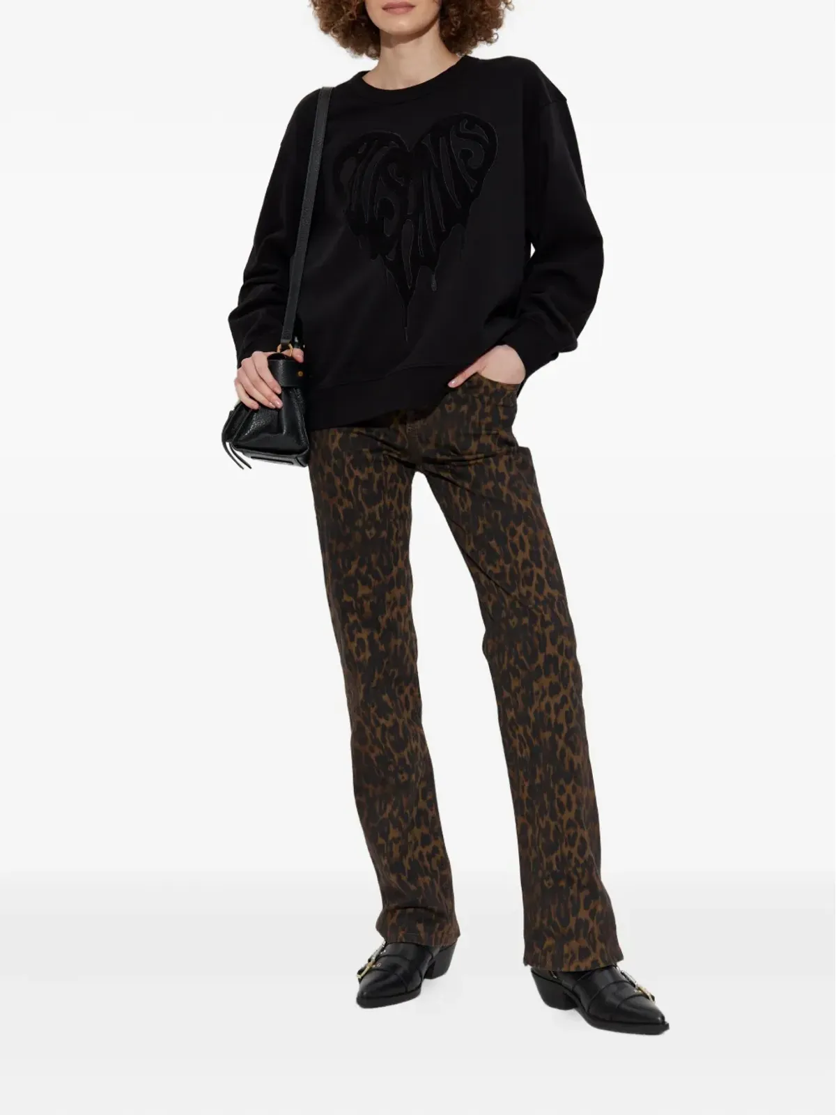 AllSaints ハートモチーフ刺繍入りスウェットシャツ ブラック - 画像2