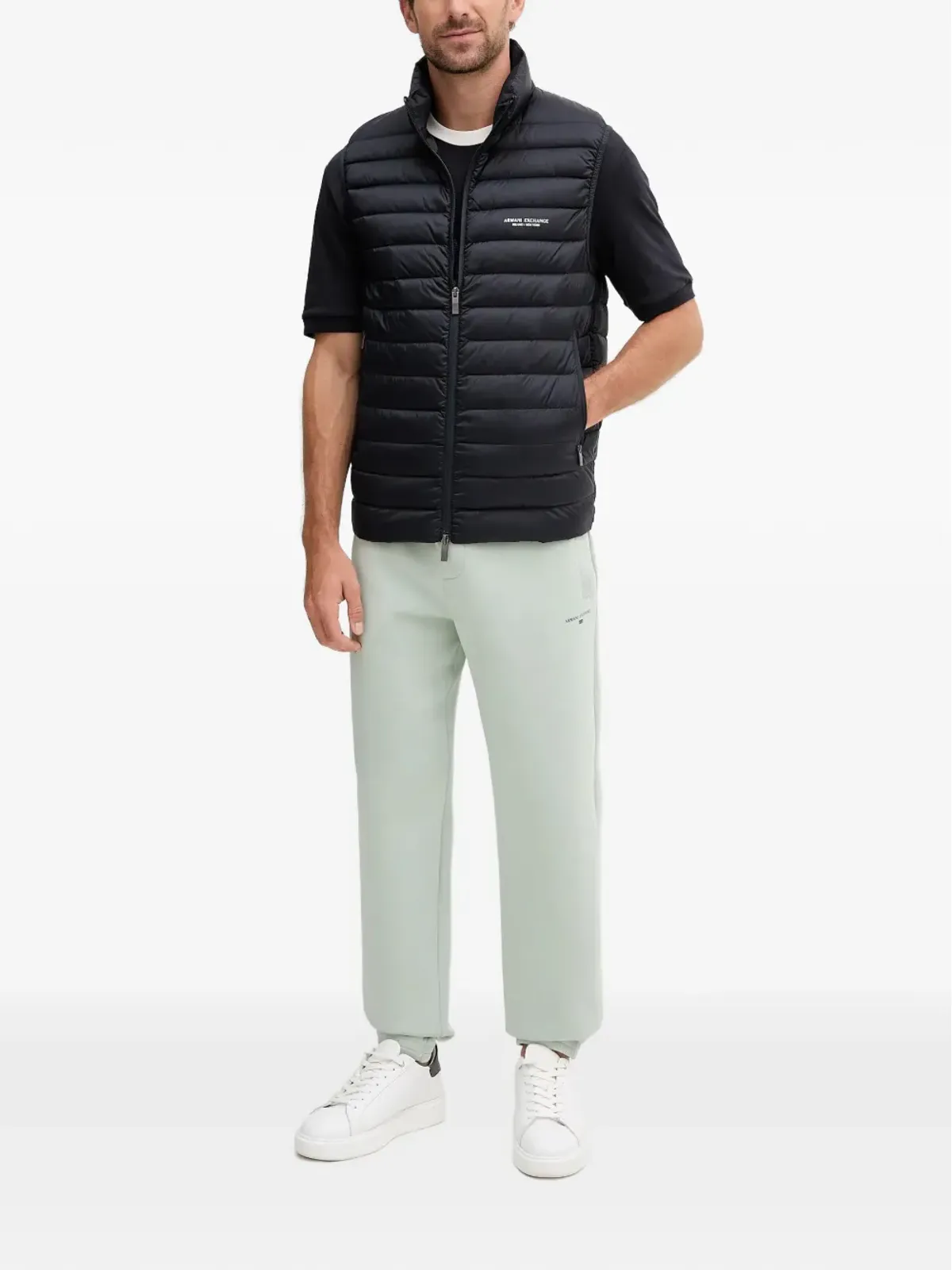 Armani Exchange ロゴプリント スウェットパンツ グリーン - 画像2