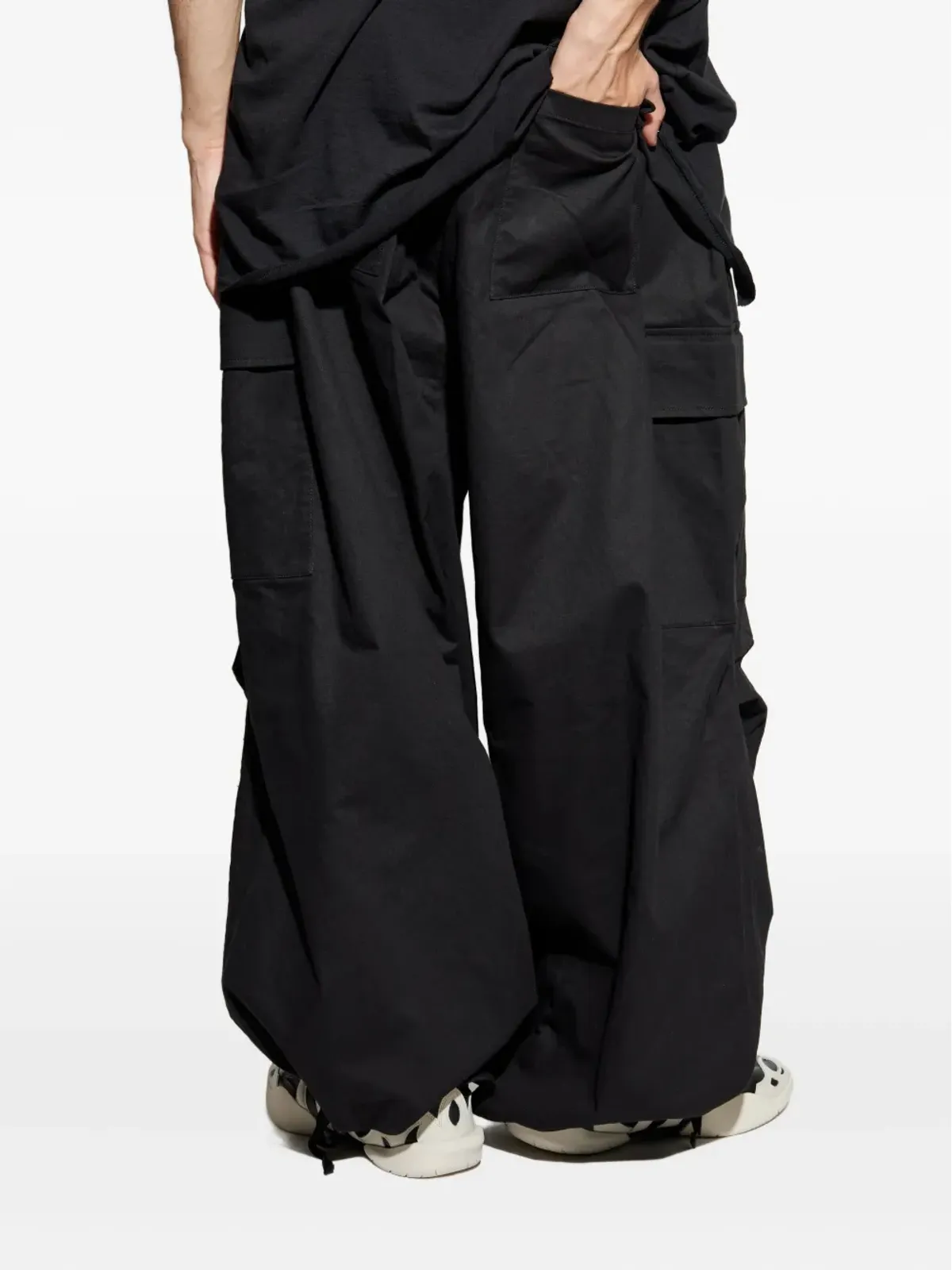 Y-3 ドローストリングカーゴポケットパンツ - ブラック - 画像4