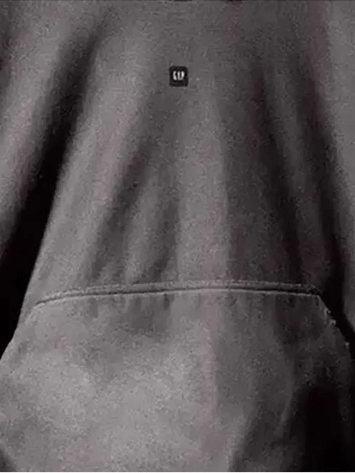 YEEZY GAP ENGINEERED BY BALENCIAGA ハイネック スウェットシャツ - 画像2