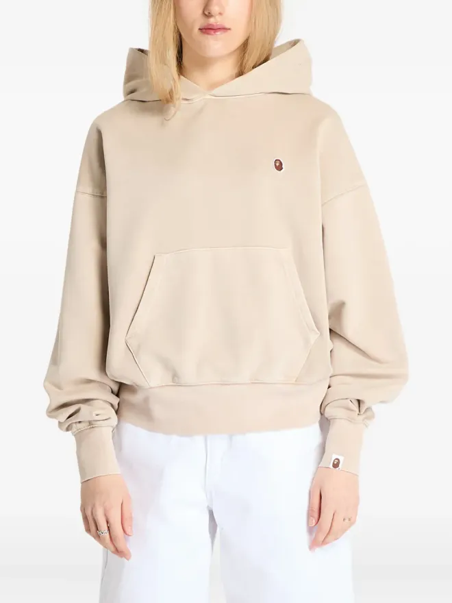 A BATHING APE® A BATHING APE® ワンポイントフーディーの商品画像