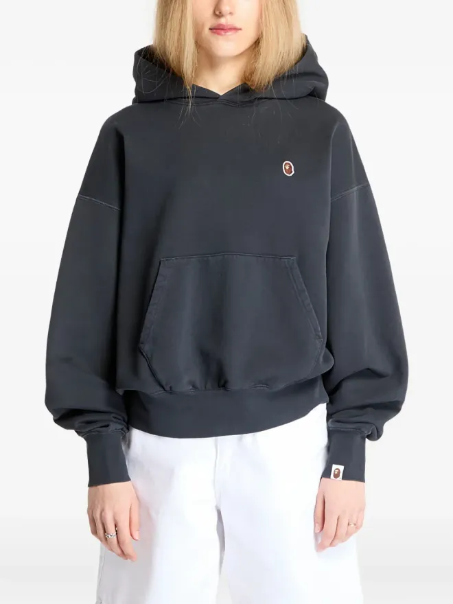 A BATHING APE® A BATHING APE® ピグメント染め ワンポイントフード付きパーカーの商品画像