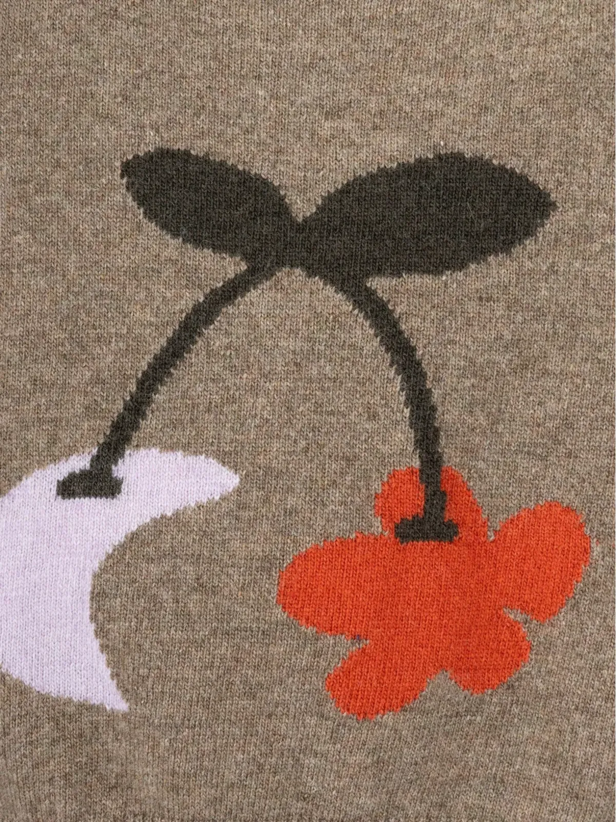 Knot チェリープリント ニットセーター - 画像3